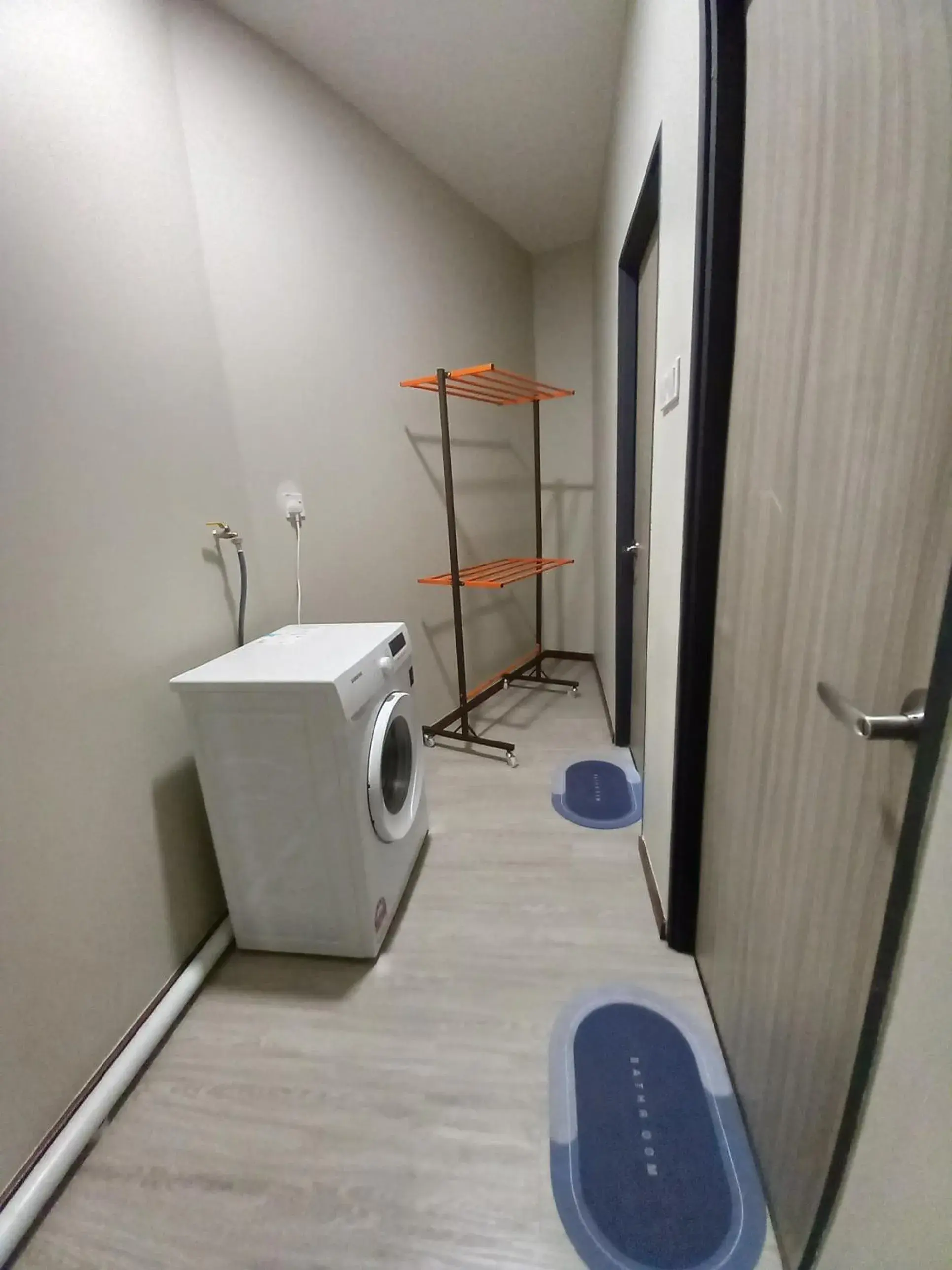 Property building in KAN JIA Property building in KAN JIA