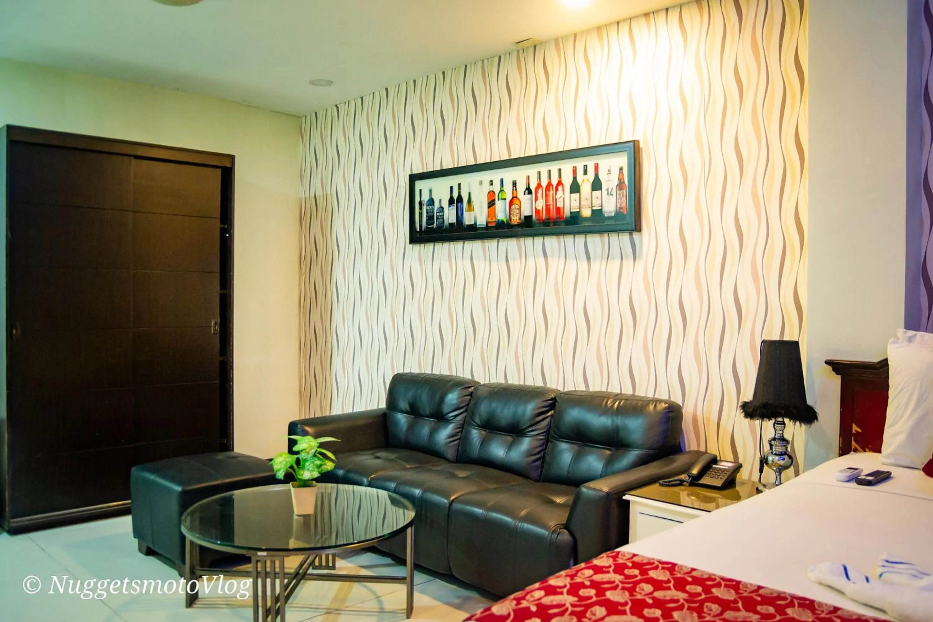 Living room in Grand Central Hotel