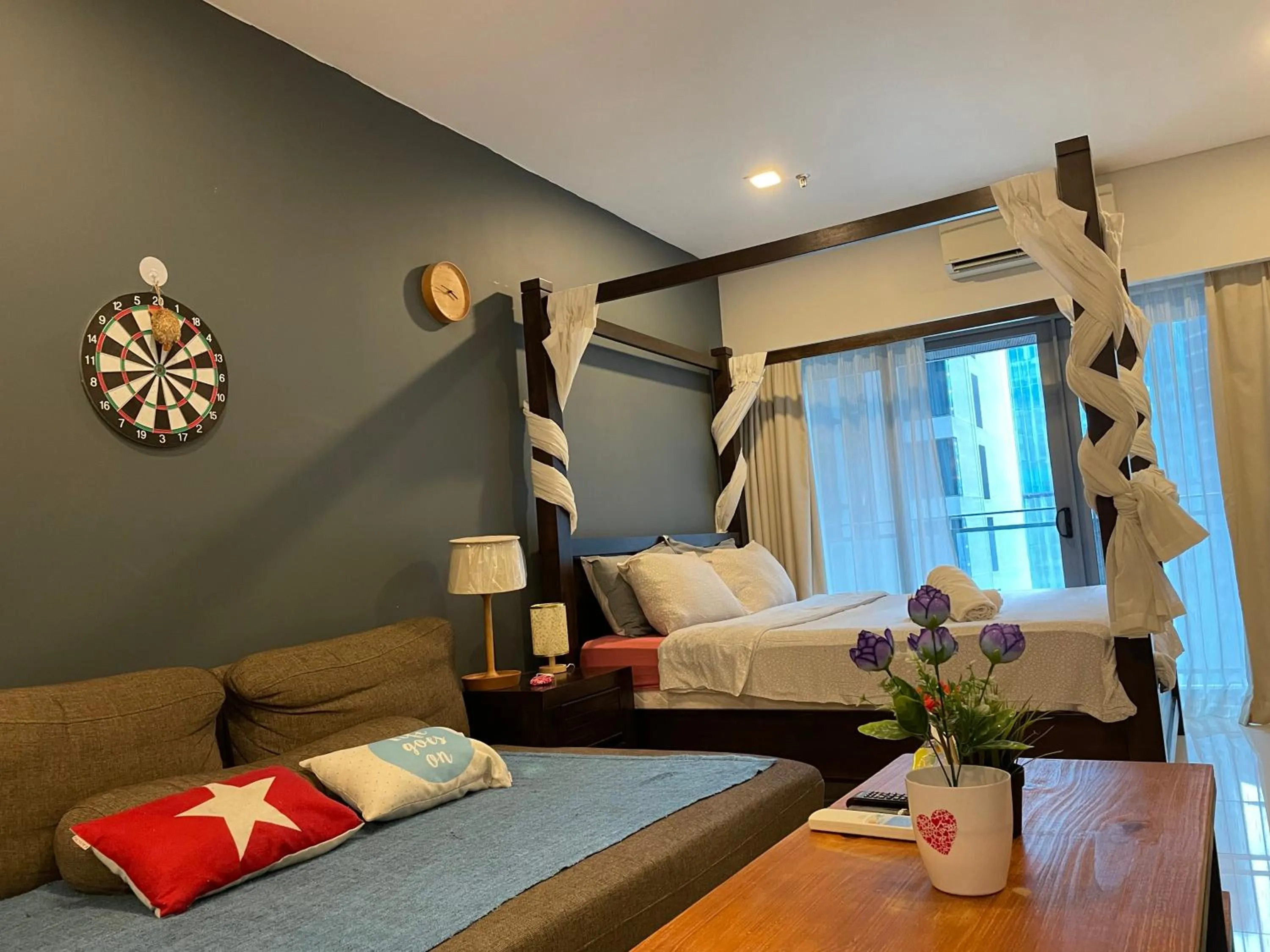 Bed in Mercu Summer Suite KLCC by Kuminshu