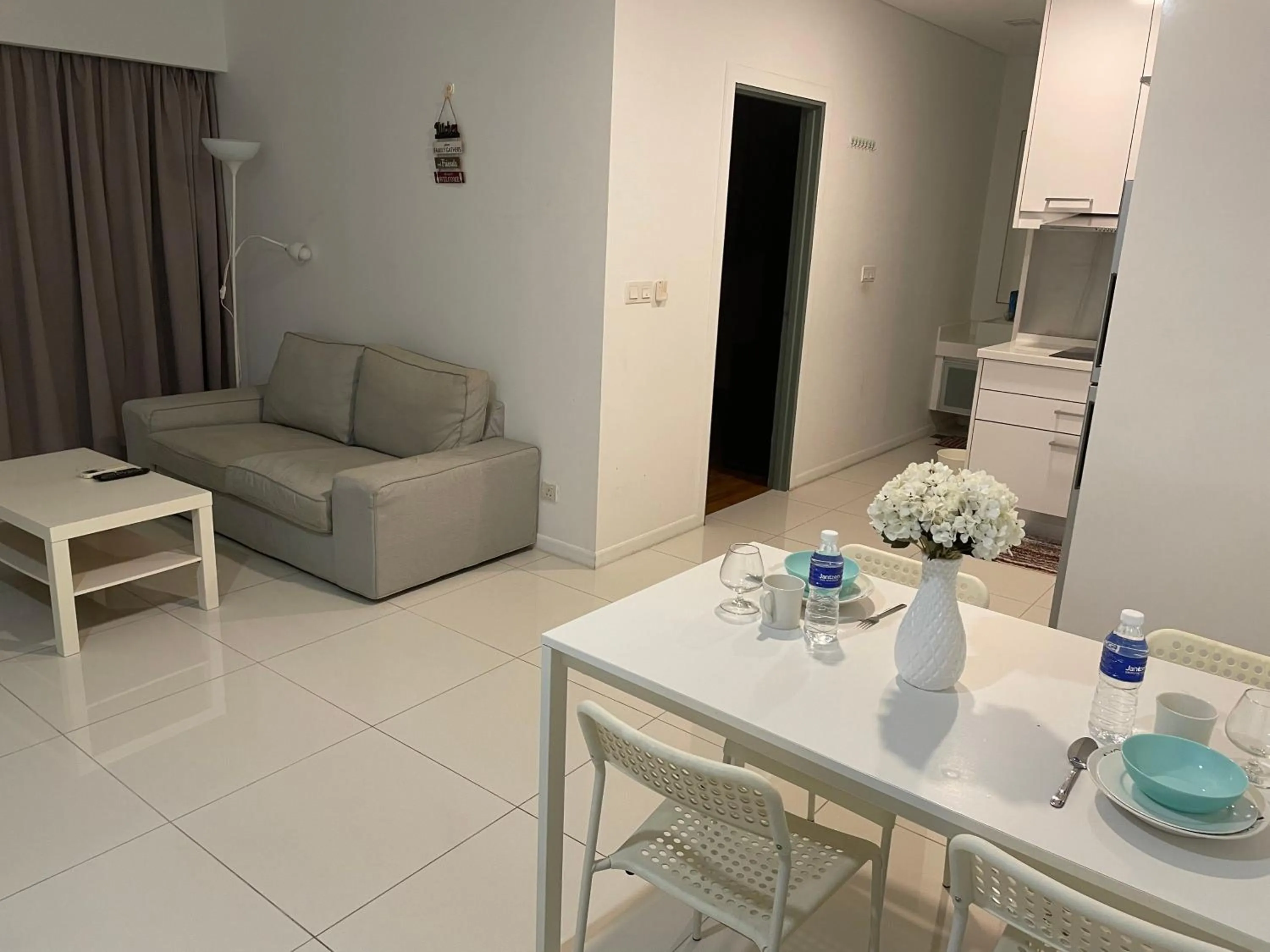 Seating area in Mercu Summer Suite KLCC by Kuminshu