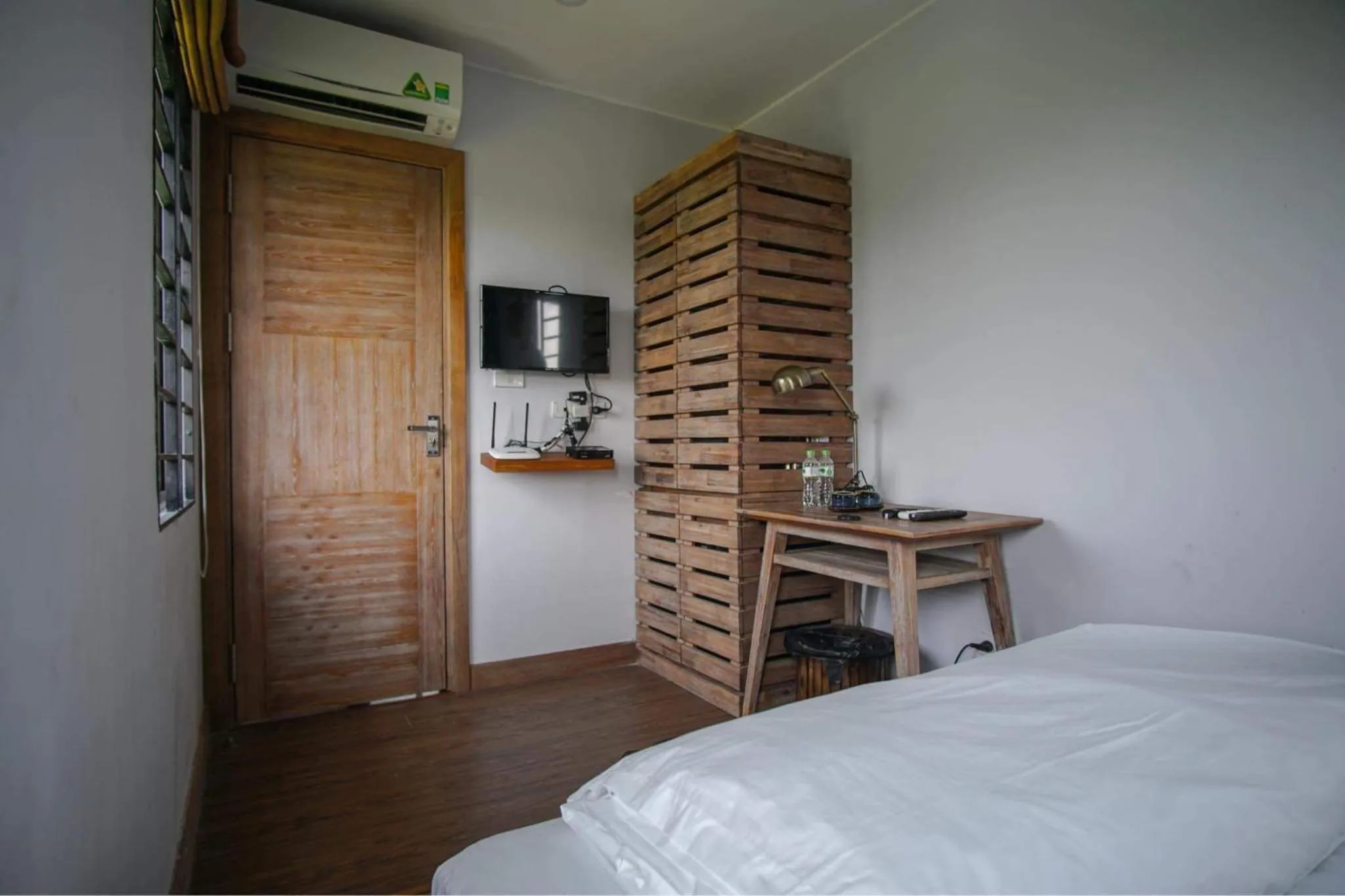 Bed in The Factory Ba Vì