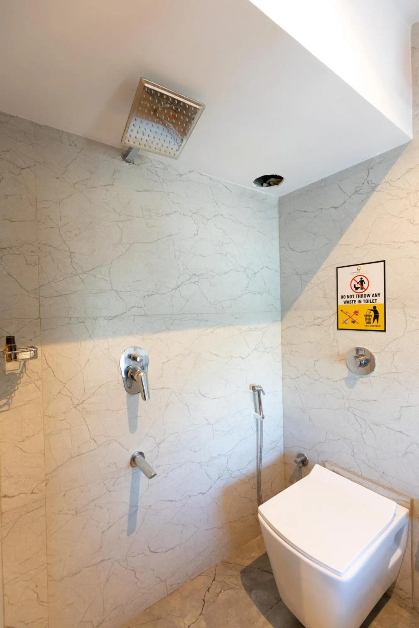 Bedroom in Hotel Larmont Luxury