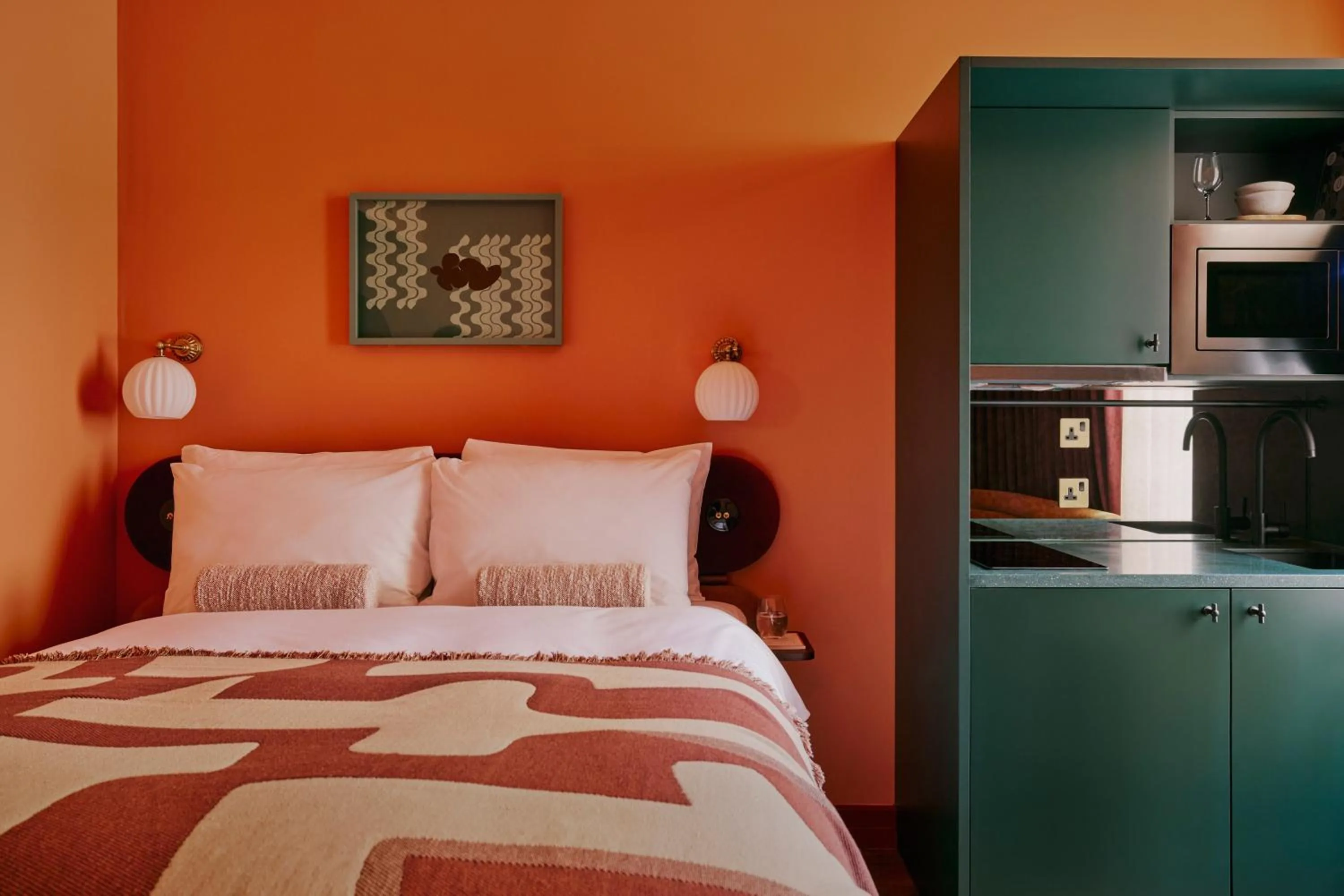 Bedroom, Bed in Ember Locke Kensington