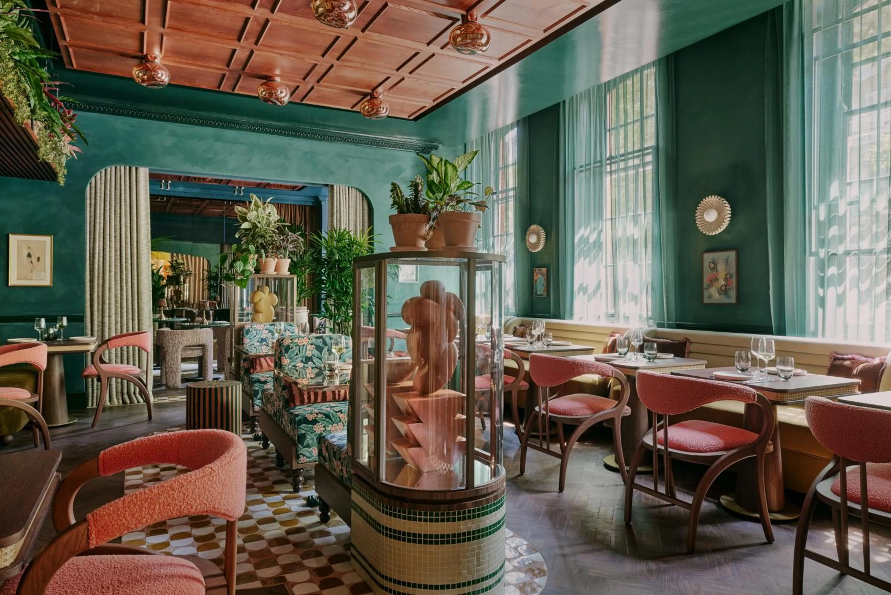 Restaurant/places to eat in Ember Locke Kensington