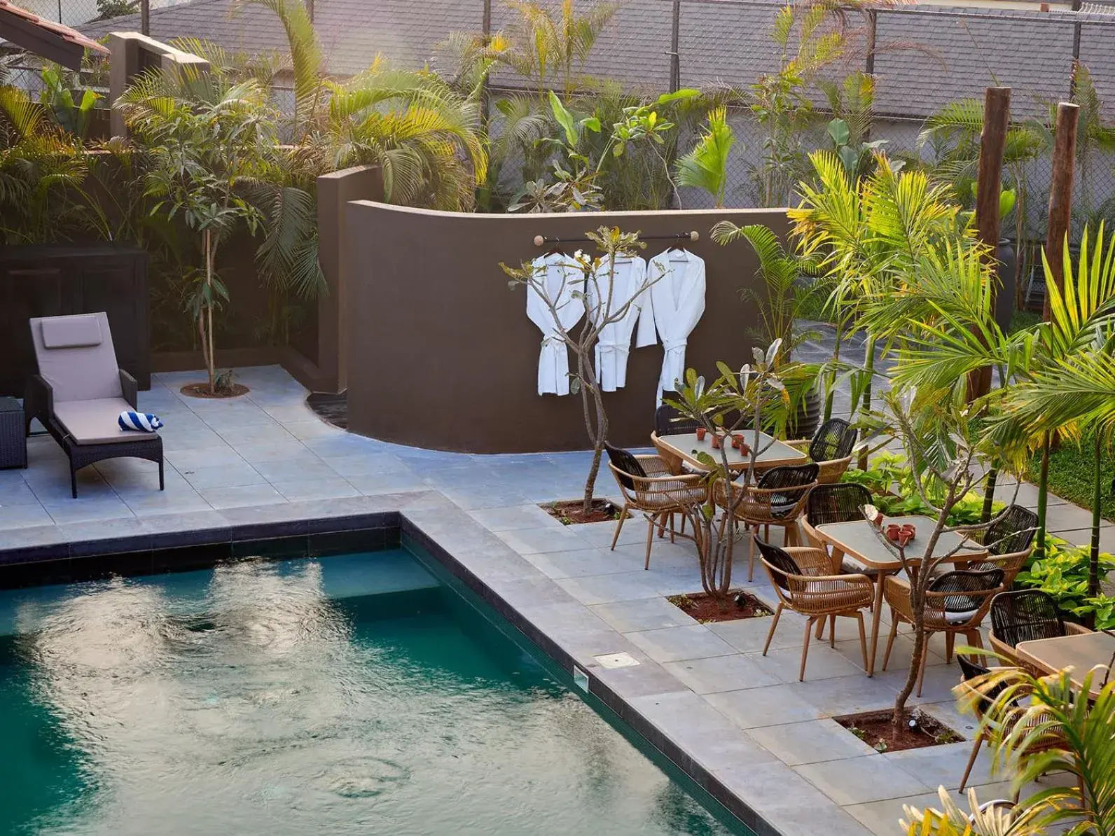 Pool view in Red Thread Morjim Pool view in Red Thread Morjim