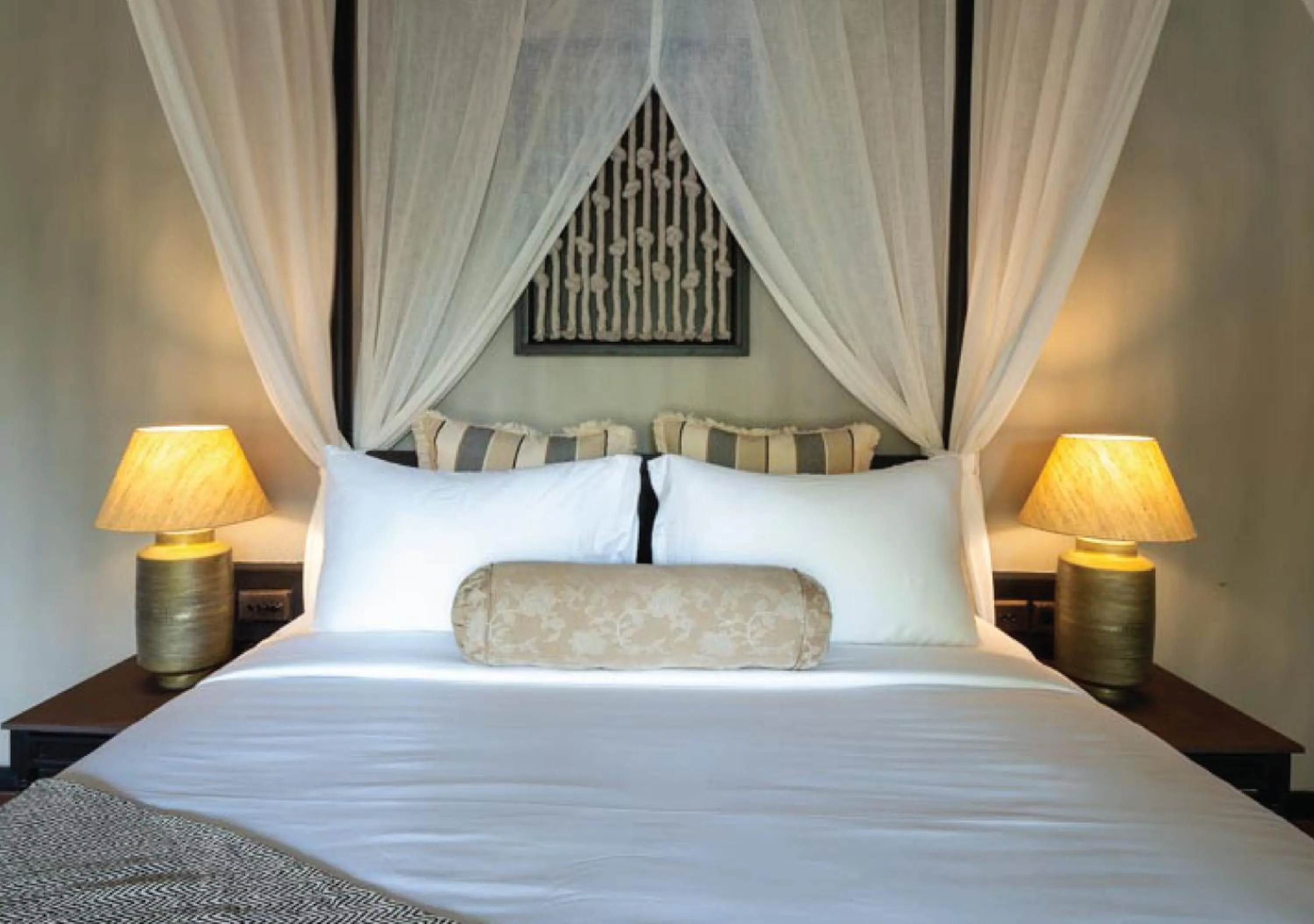 Bed in Red Thread Morjim