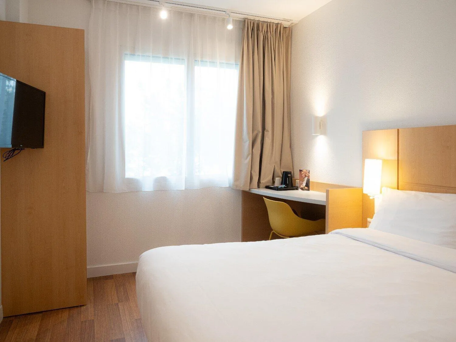 Photo of the whole room, Bed in B&B HOTEL Kielce Centrum