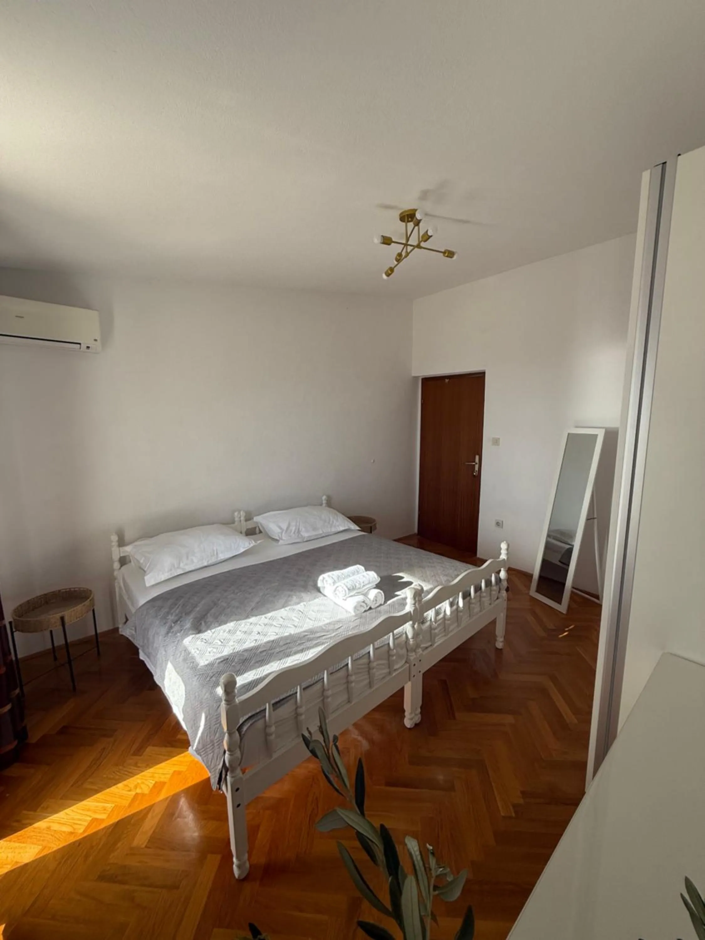 Bedroom, Bed in Apartment Vrle