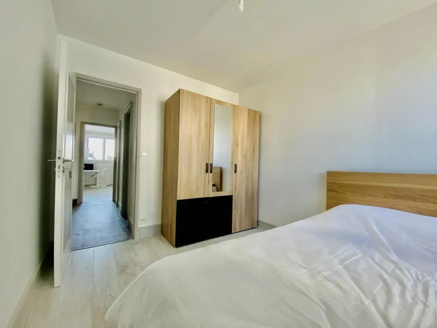 Two-Bedroom Apartment in Appartement T3 de Standing en Centre-Ville Two-Bedroom Apartment in Appartement T3 de Standing en Centre-Ville