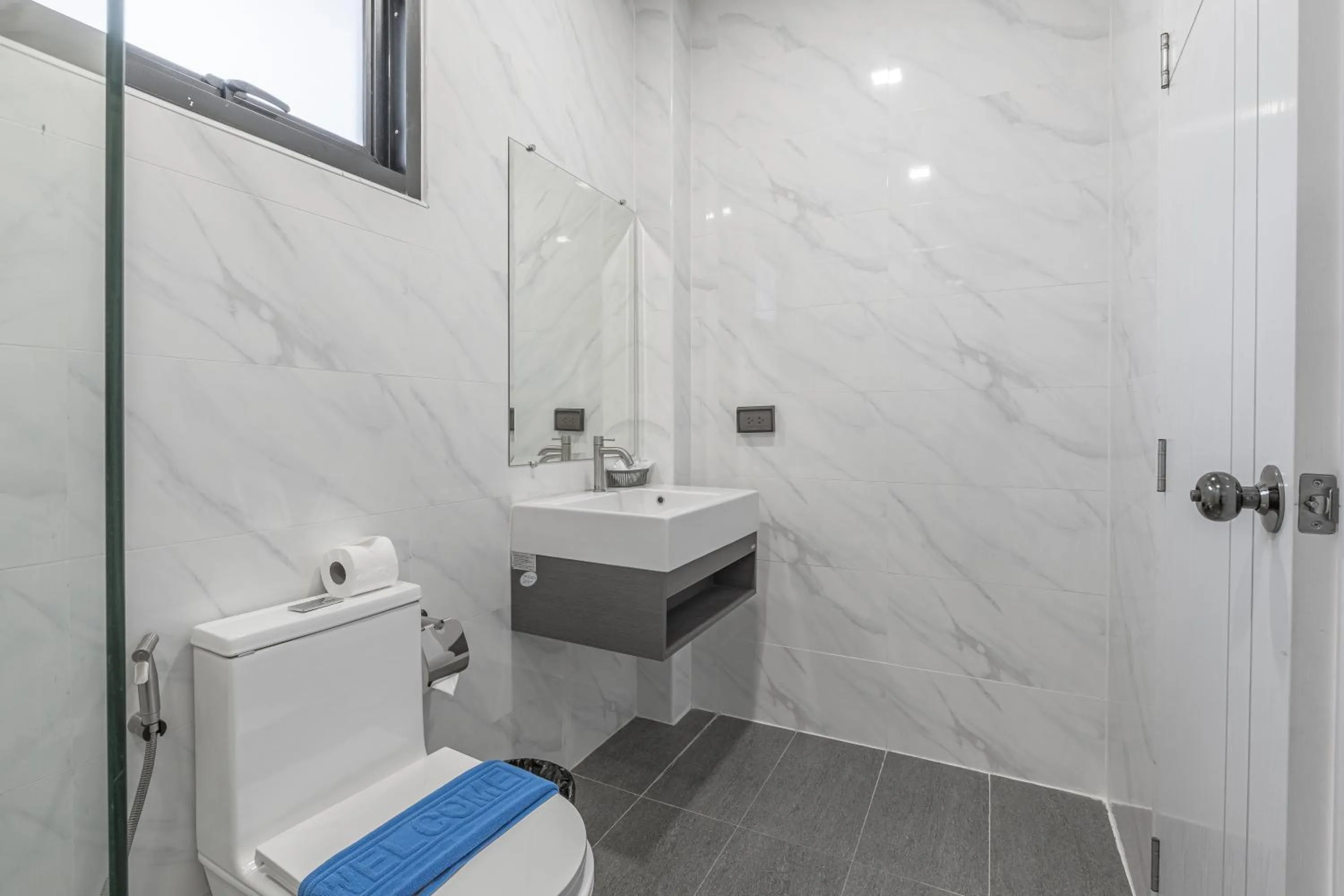 Shower in Southern Peak Pool Villa Huay Yai Pattaya