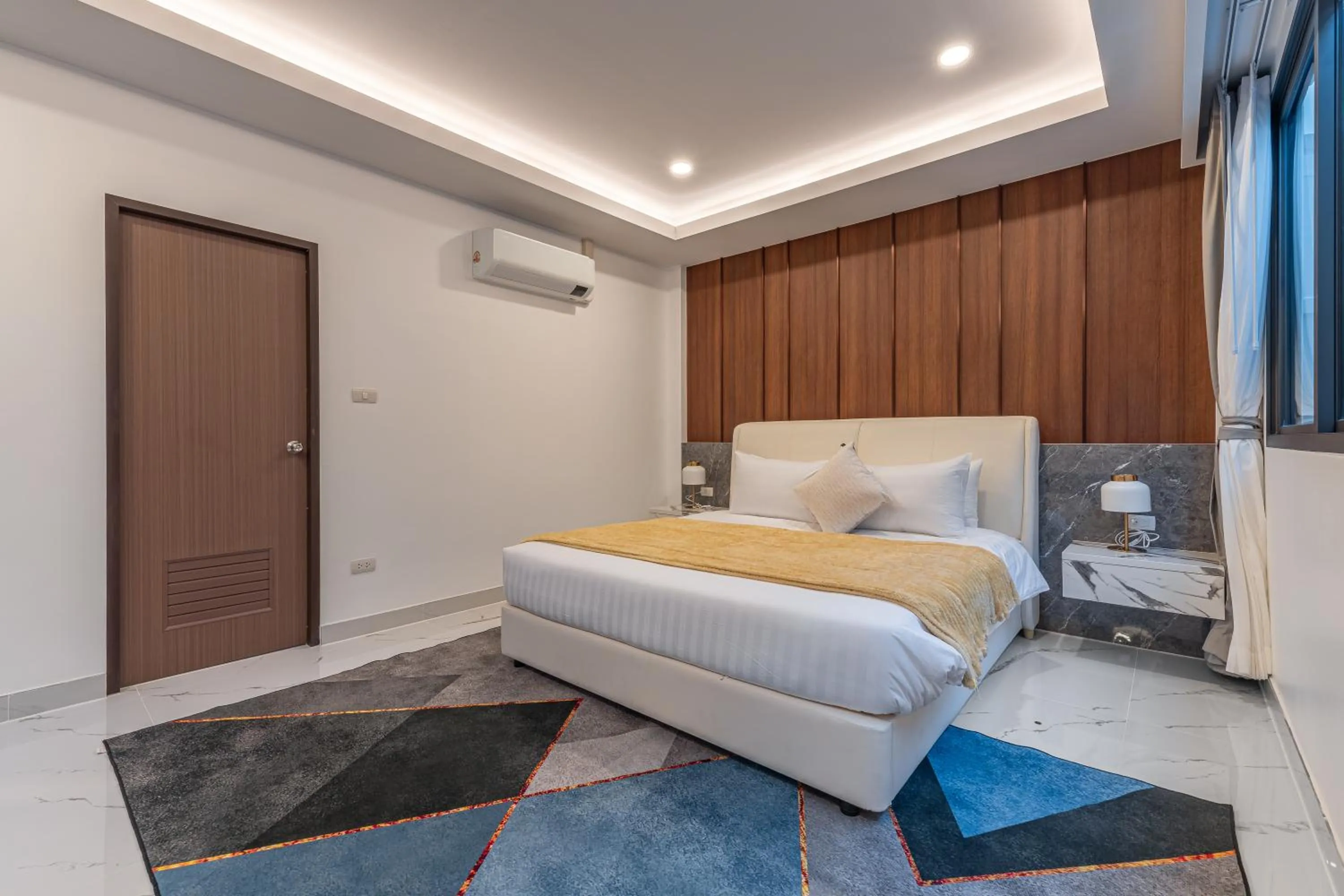 Bed in Southern Peak Pool Villa Huay Yai Pattaya
