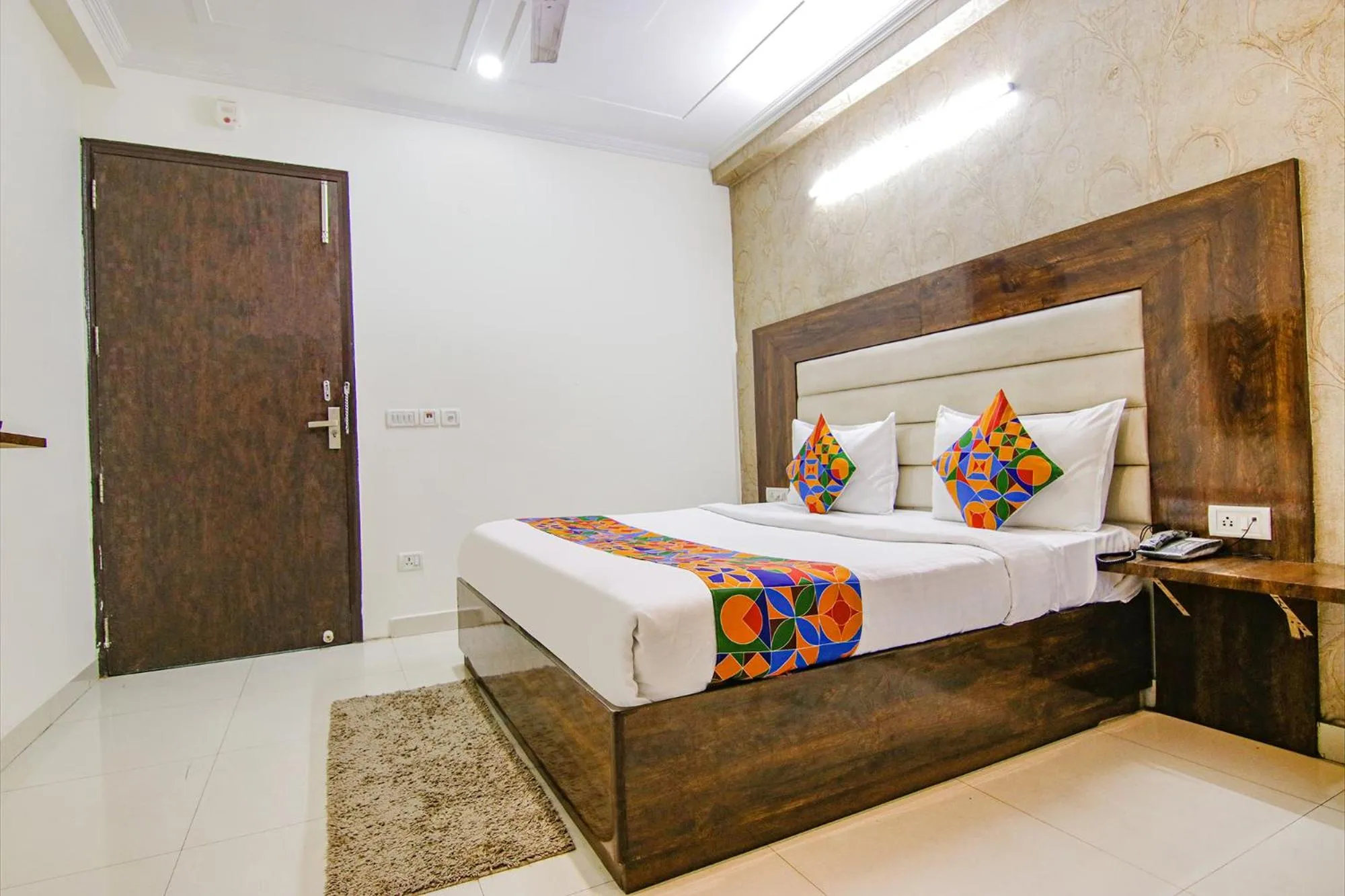 Bed in FabHotel Airport Avalon - Nr IGI Airport New Delhi