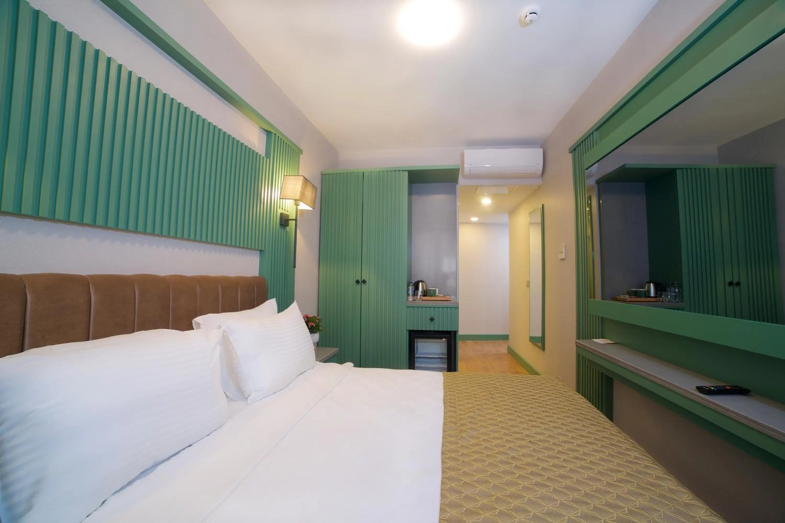 Bed in Çanakkale Bosphorus Port Aspen Hotel