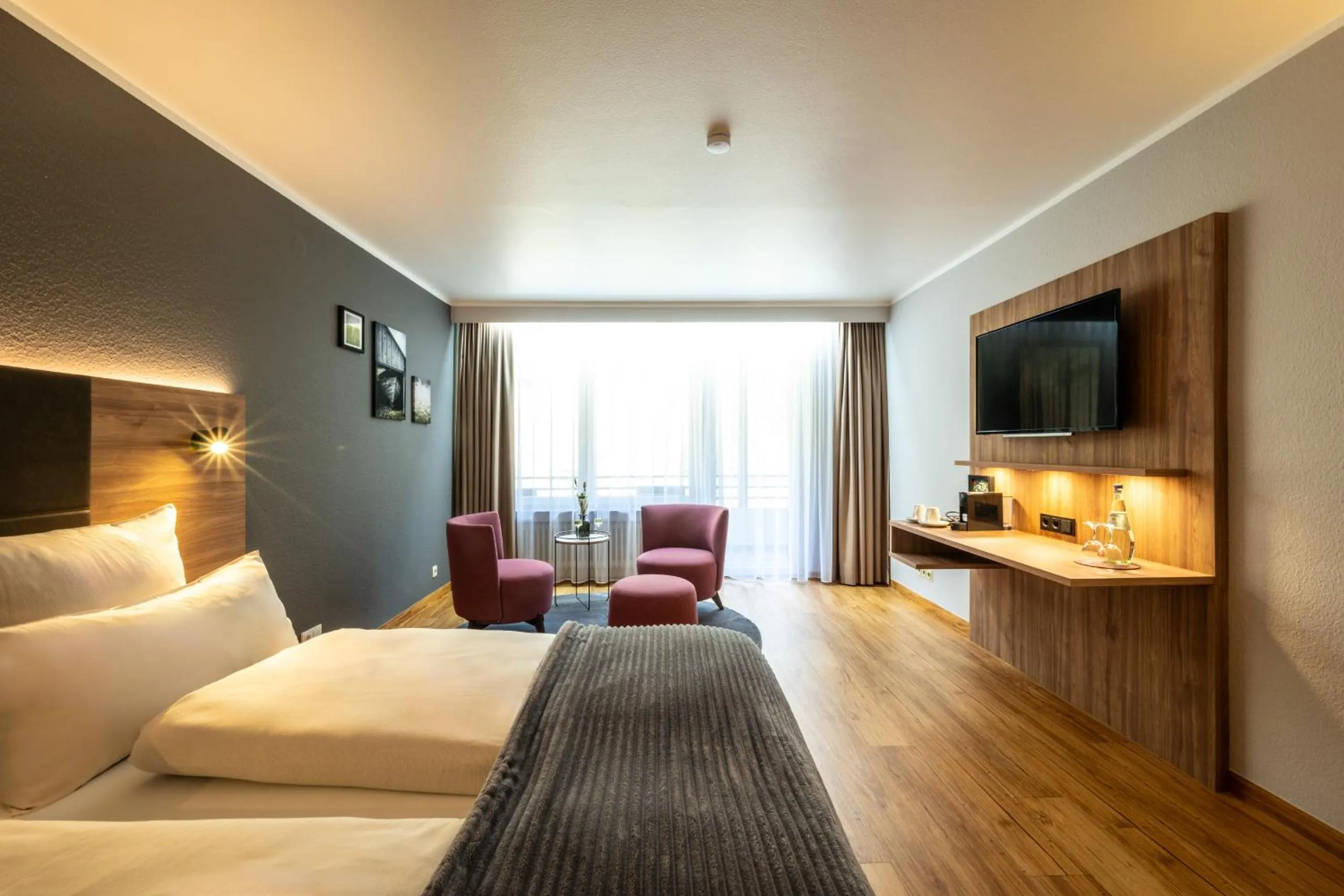 Photo of the whole room, Bed in Uferdeck - Boutique Hotel