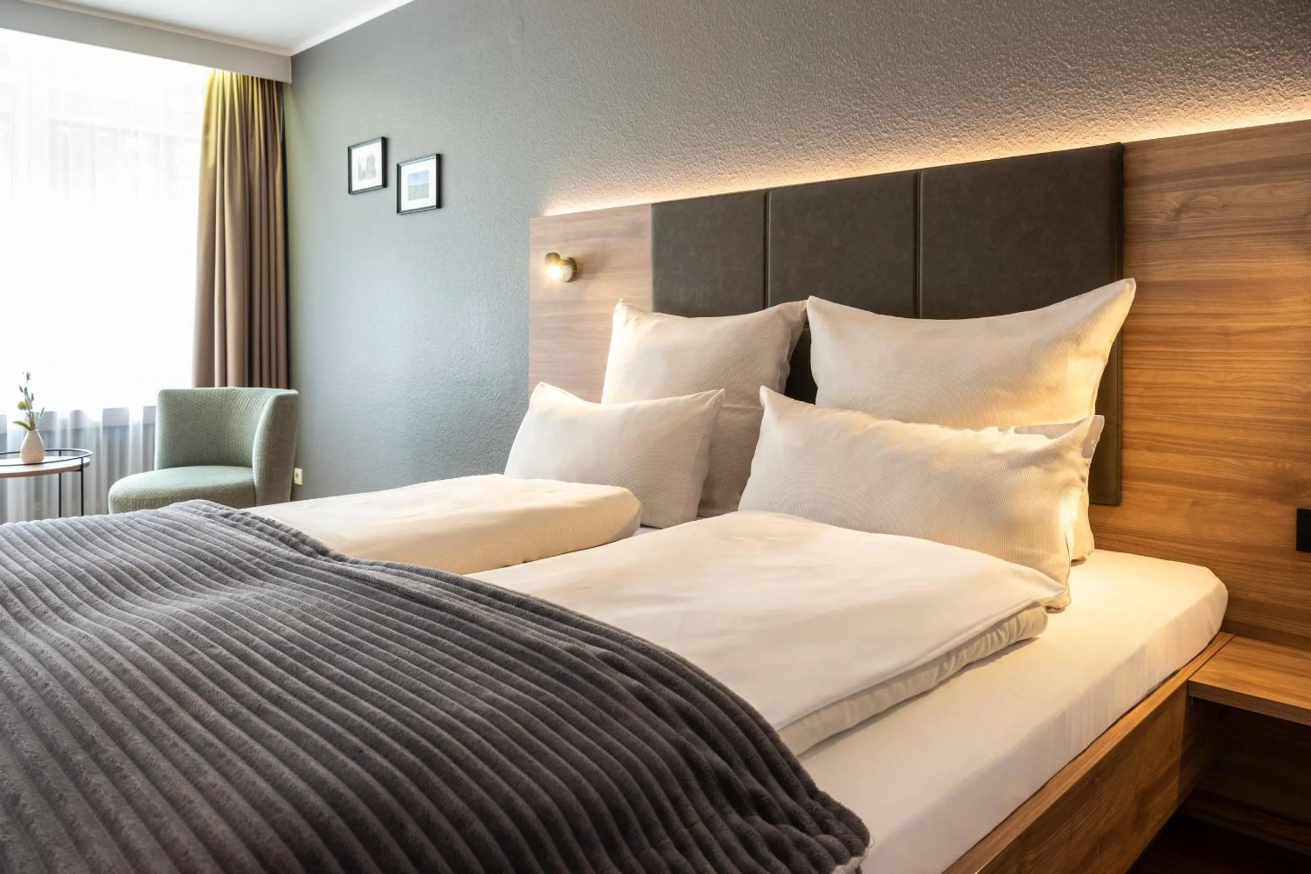 Photo of the whole room, Bed in Uferdeck - Boutique Hotel