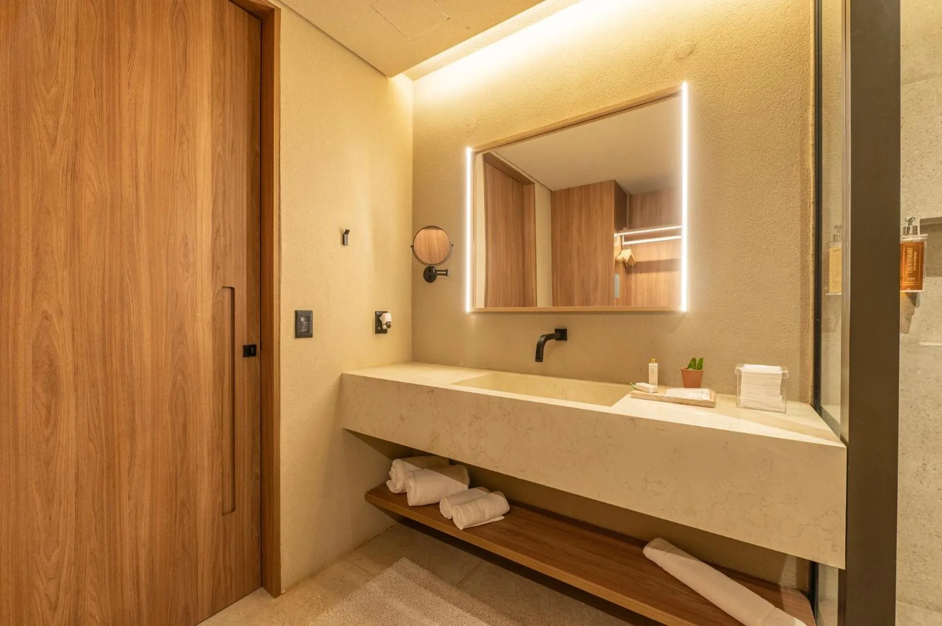 Hamares Boutique Hotel