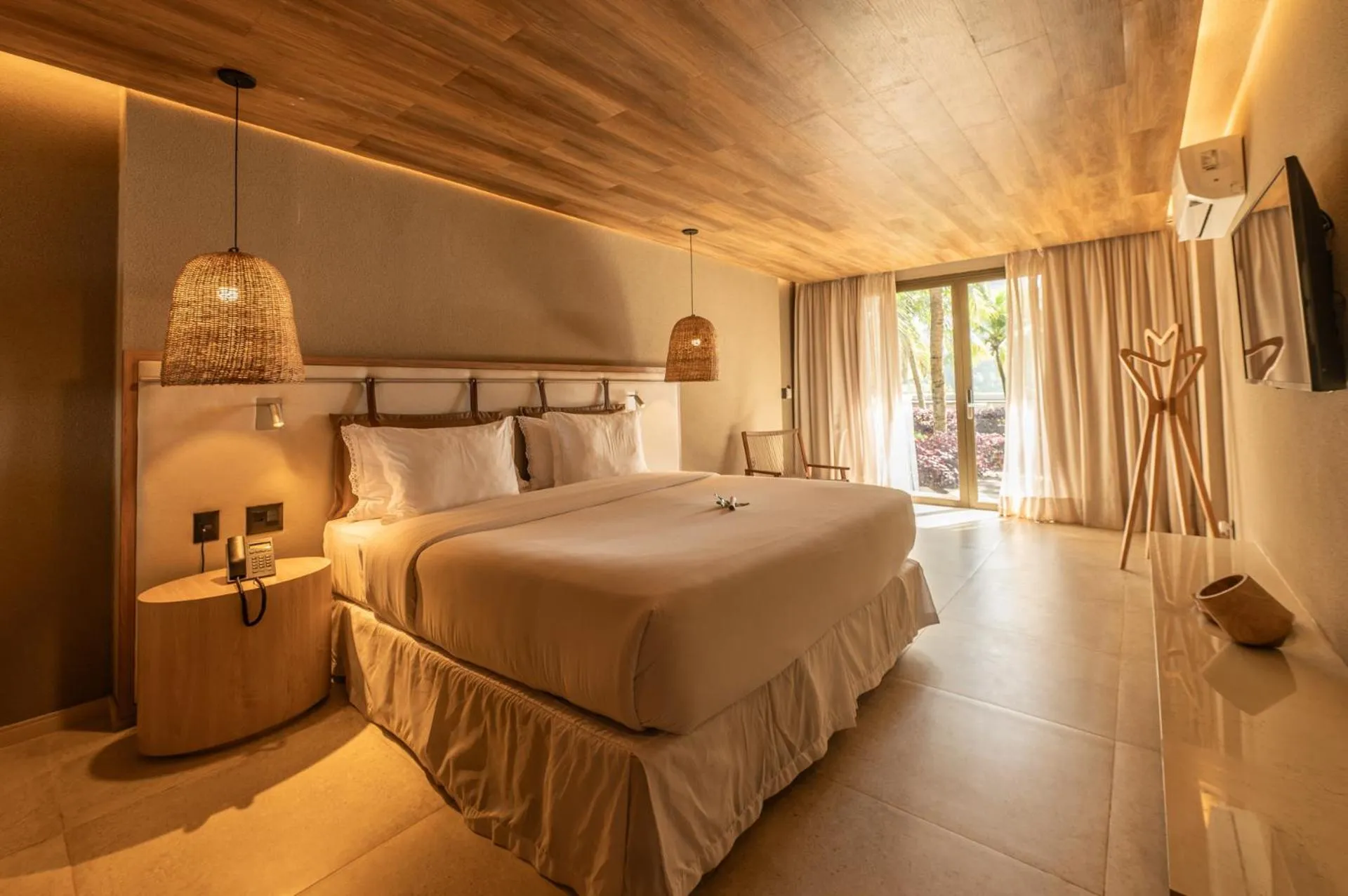 Bed in Hamares Boutique Hotel