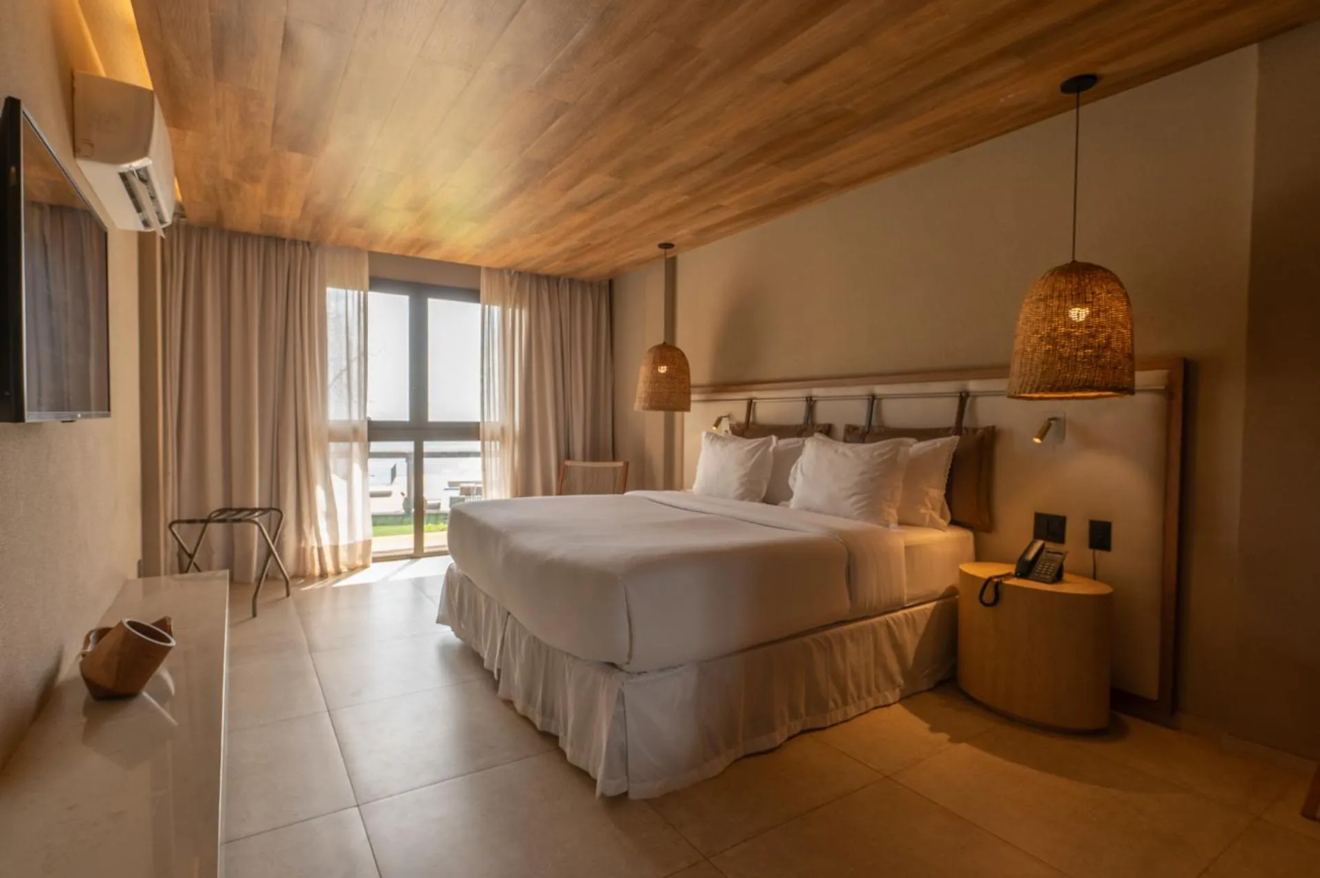 Bed in Hamares Boutique Hotel