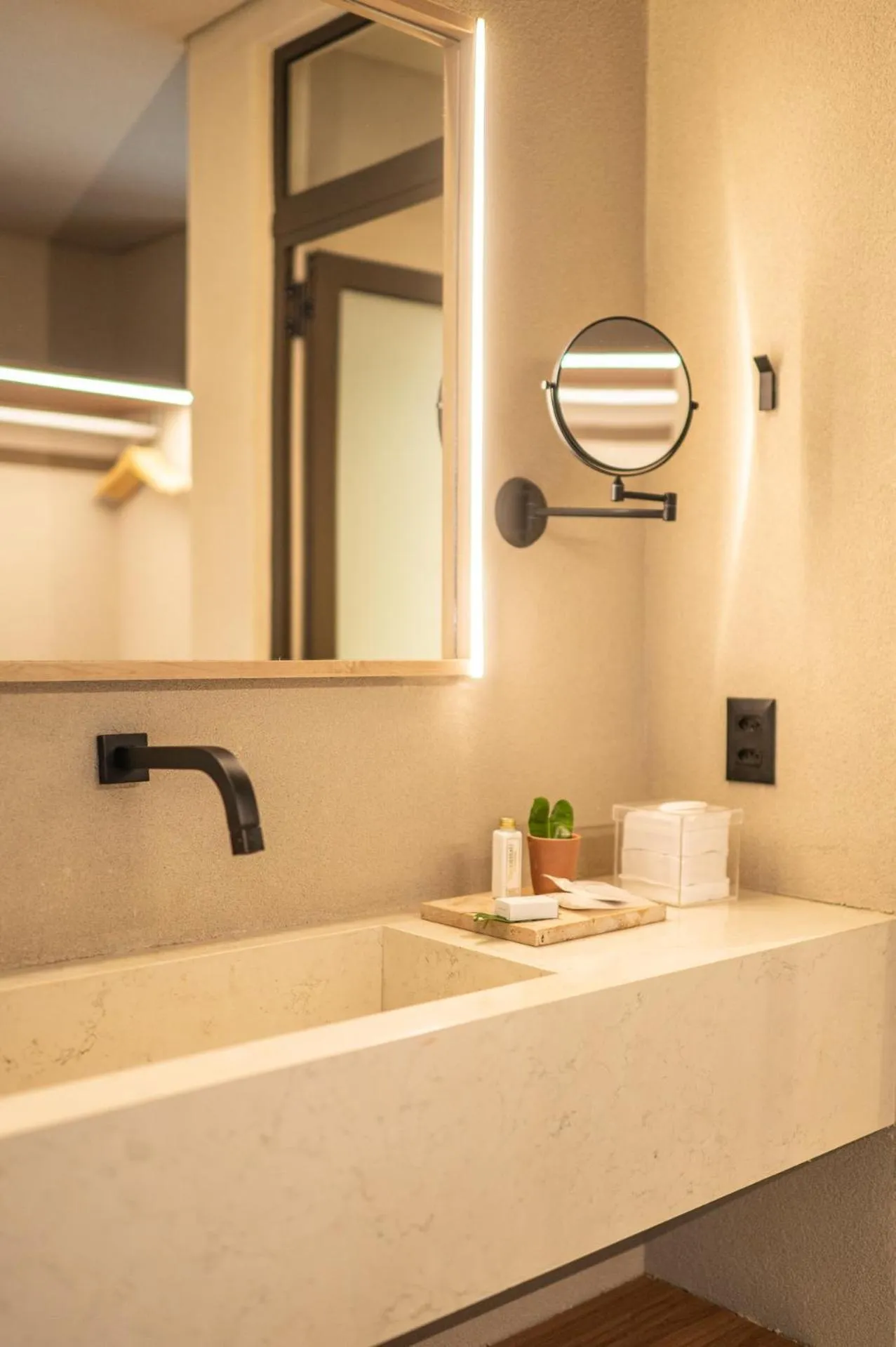 Hamares Boutique Hotel