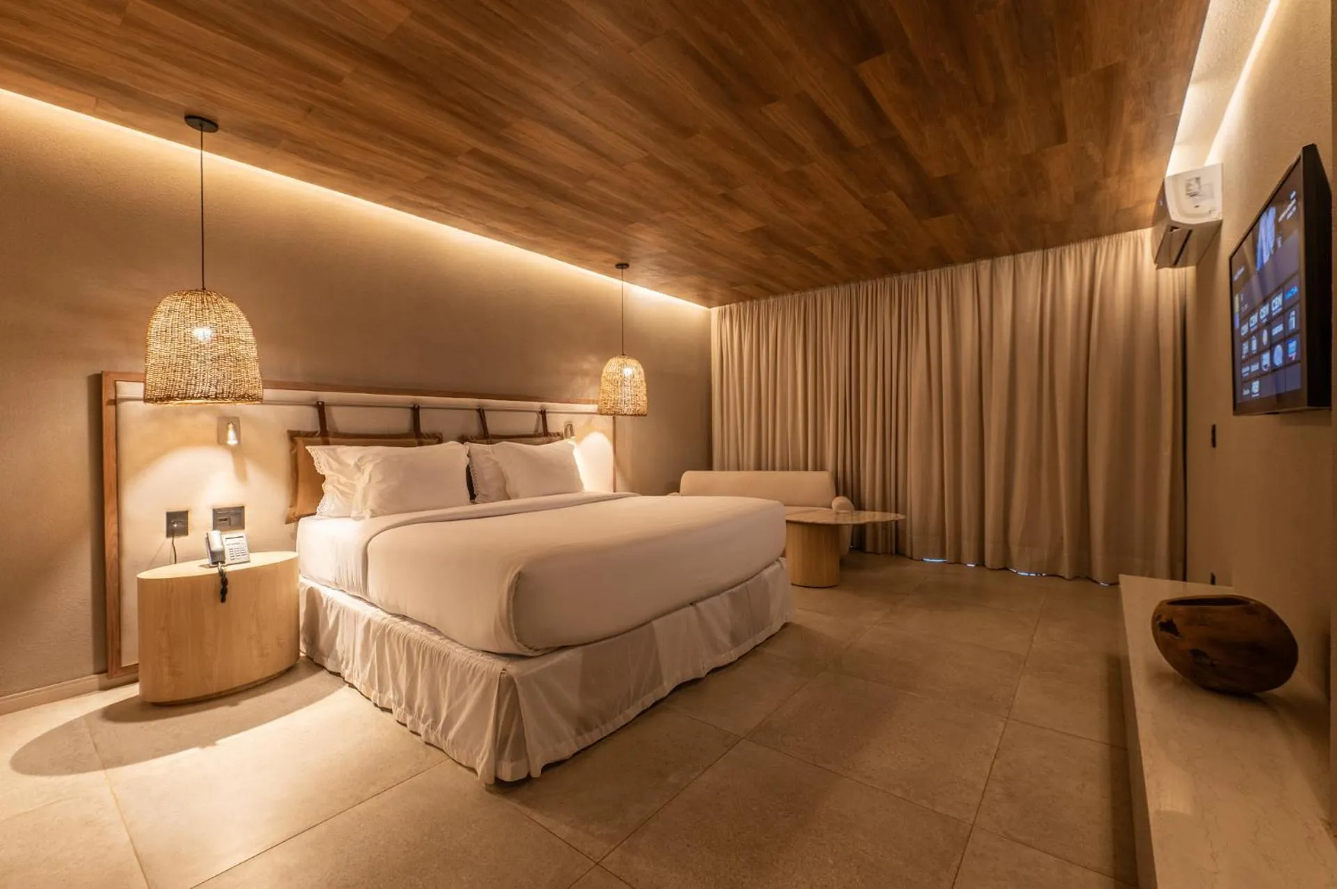 Bed in Hamares Boutique Hotel