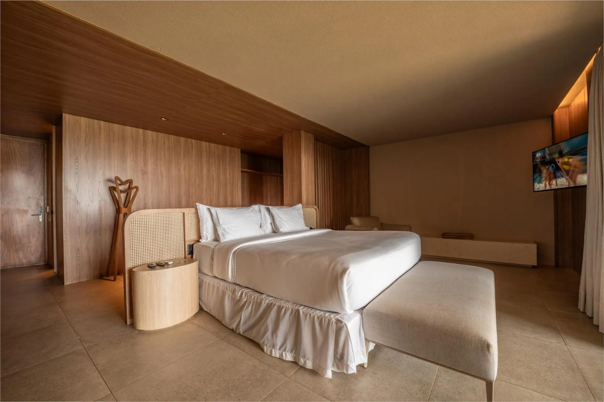 Bed in Hamares Boutique Hotel