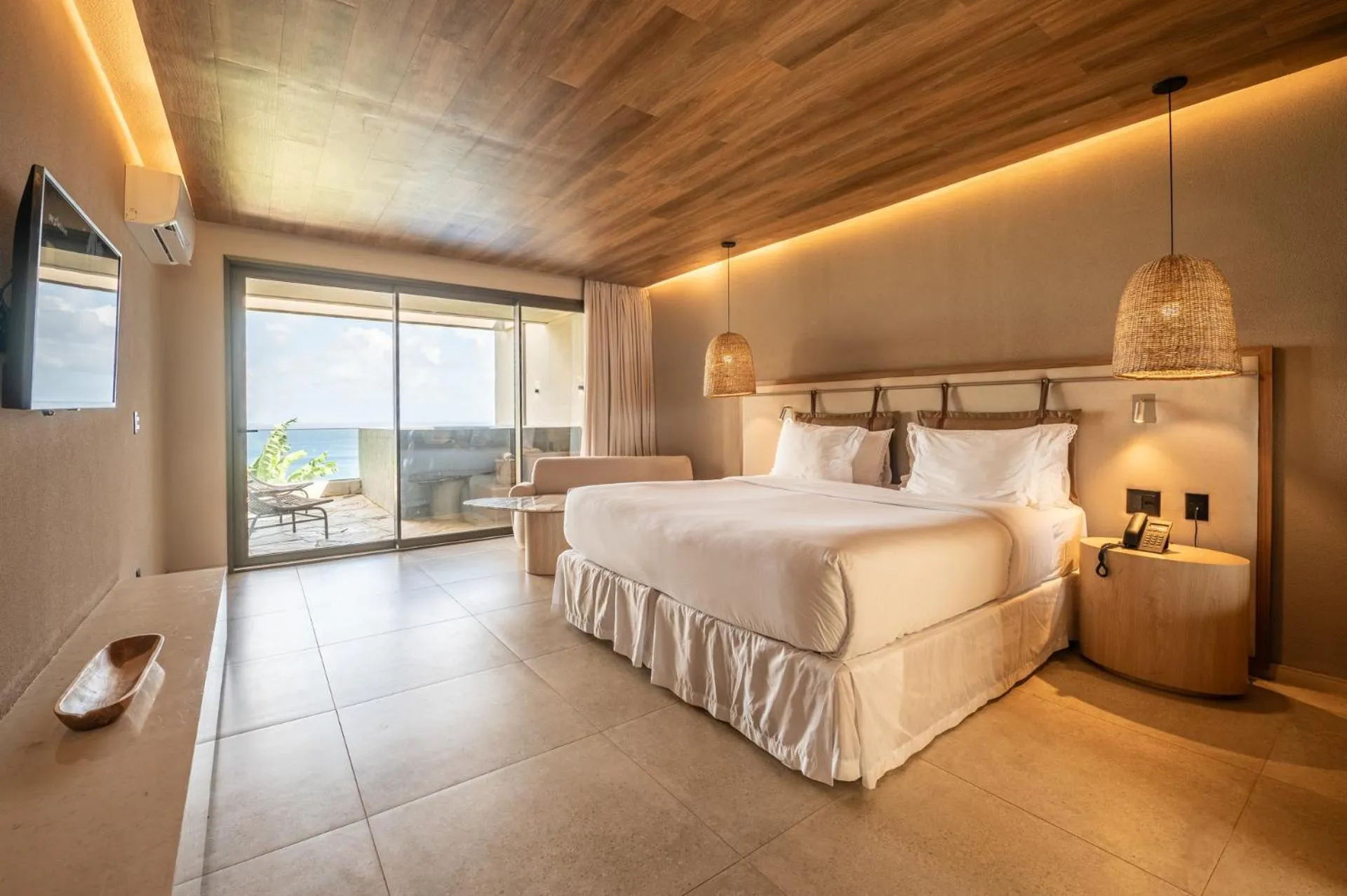 Bed in Hamares Boutique Hotel