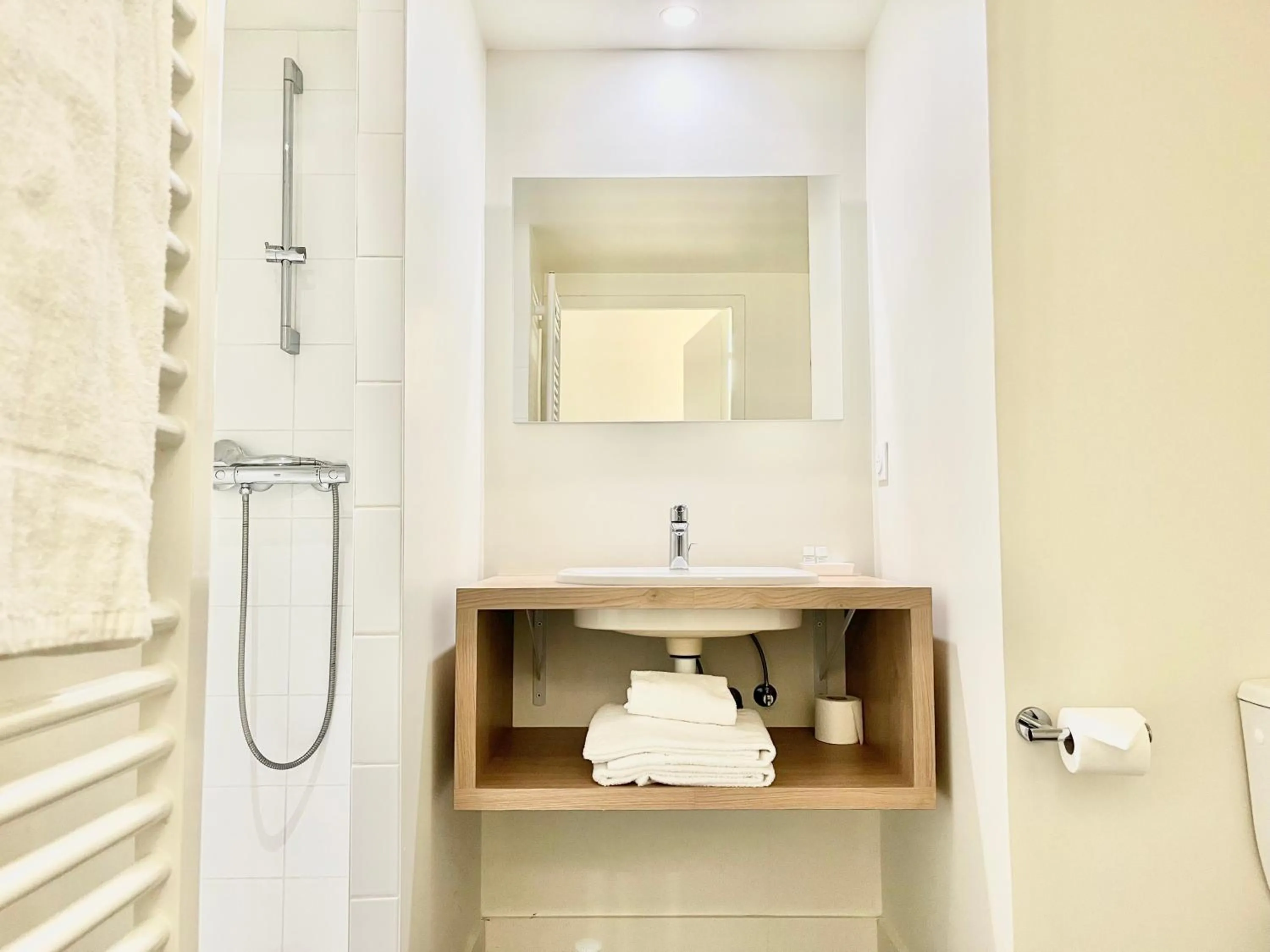 Bathroom in Résidence du môle