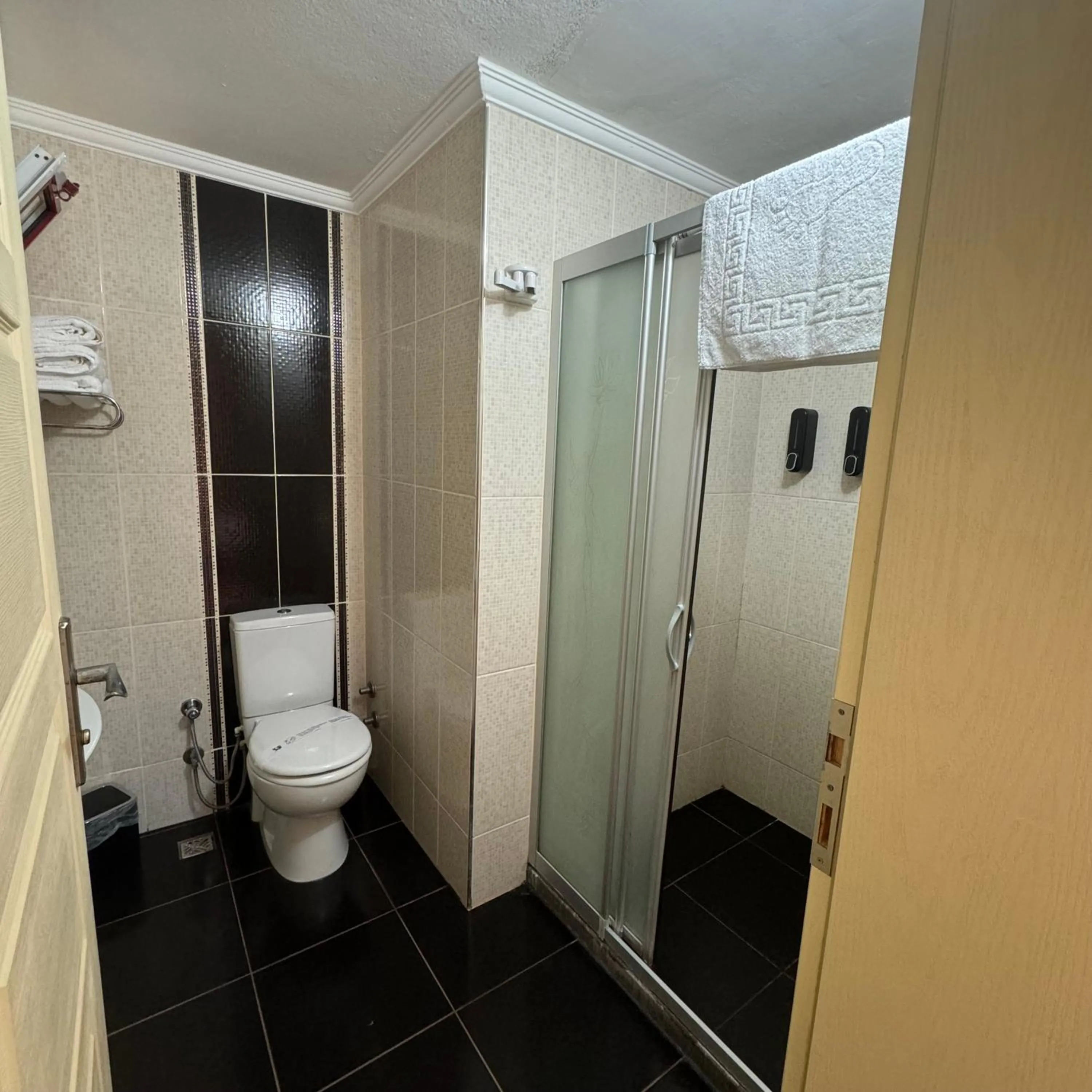 Shower in Sözer Otel