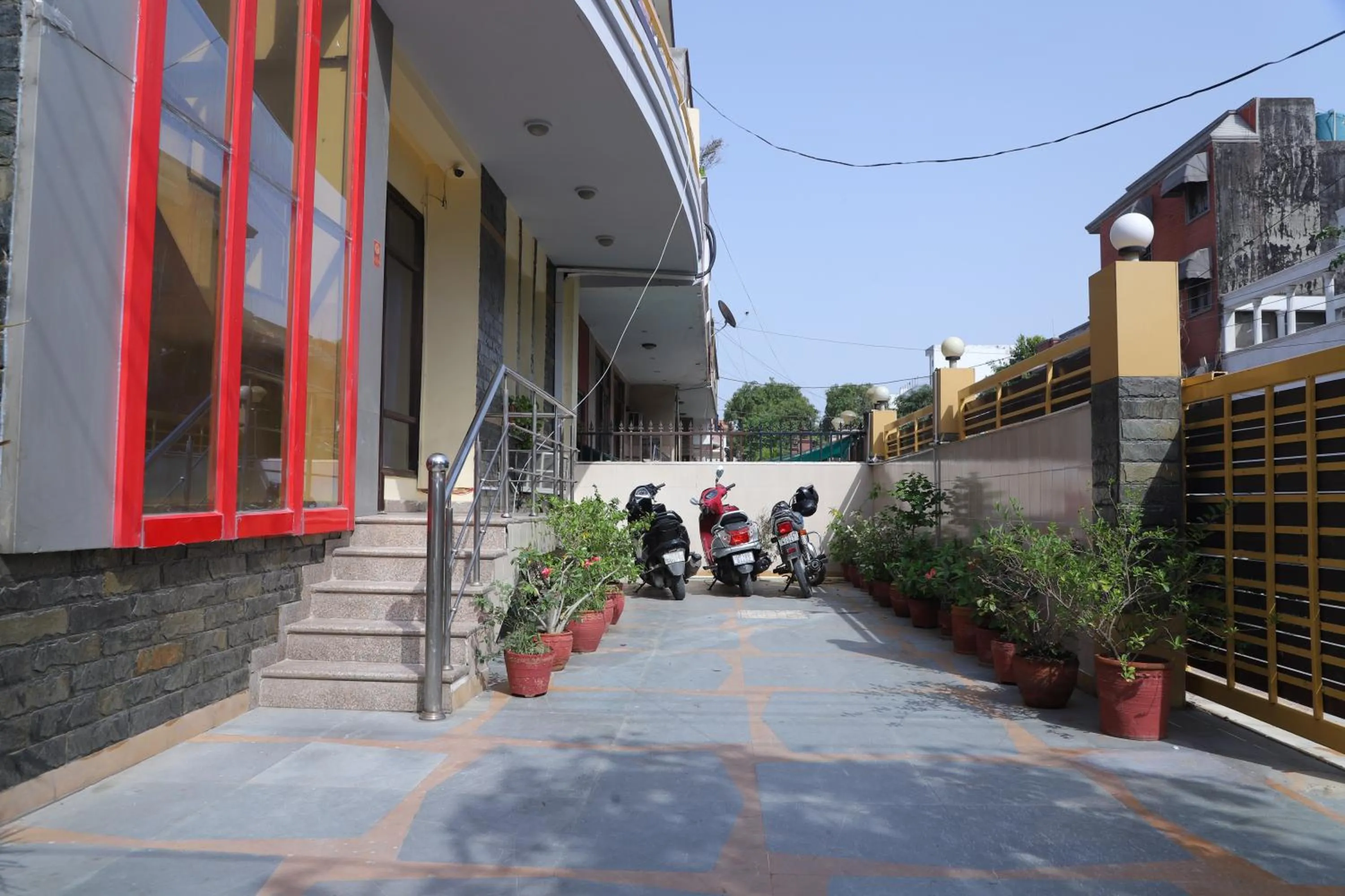 Property building in Sunshine Residency Castle Pvt Ltd