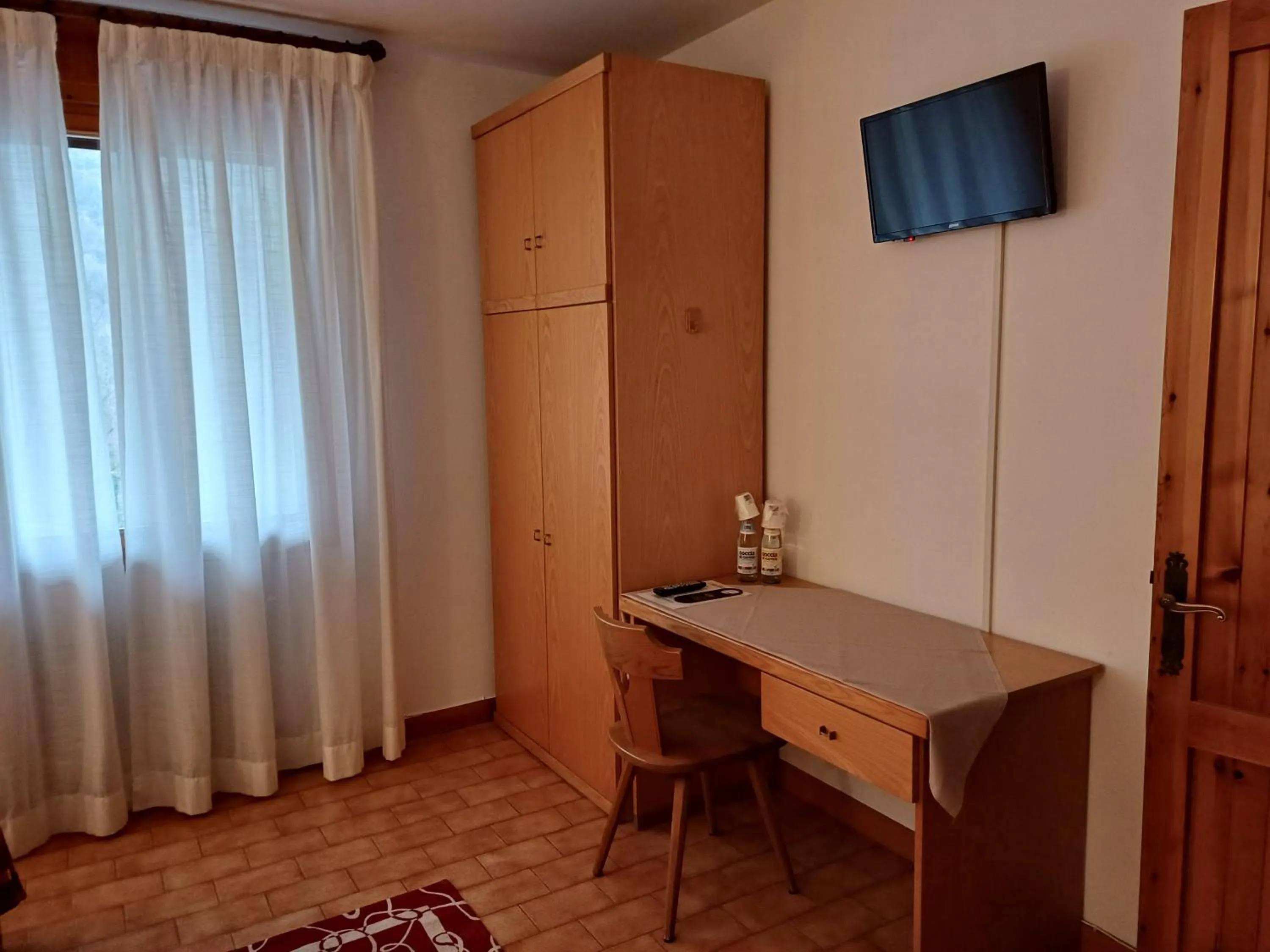 TV and multimedia in Albergo Dalla Mena