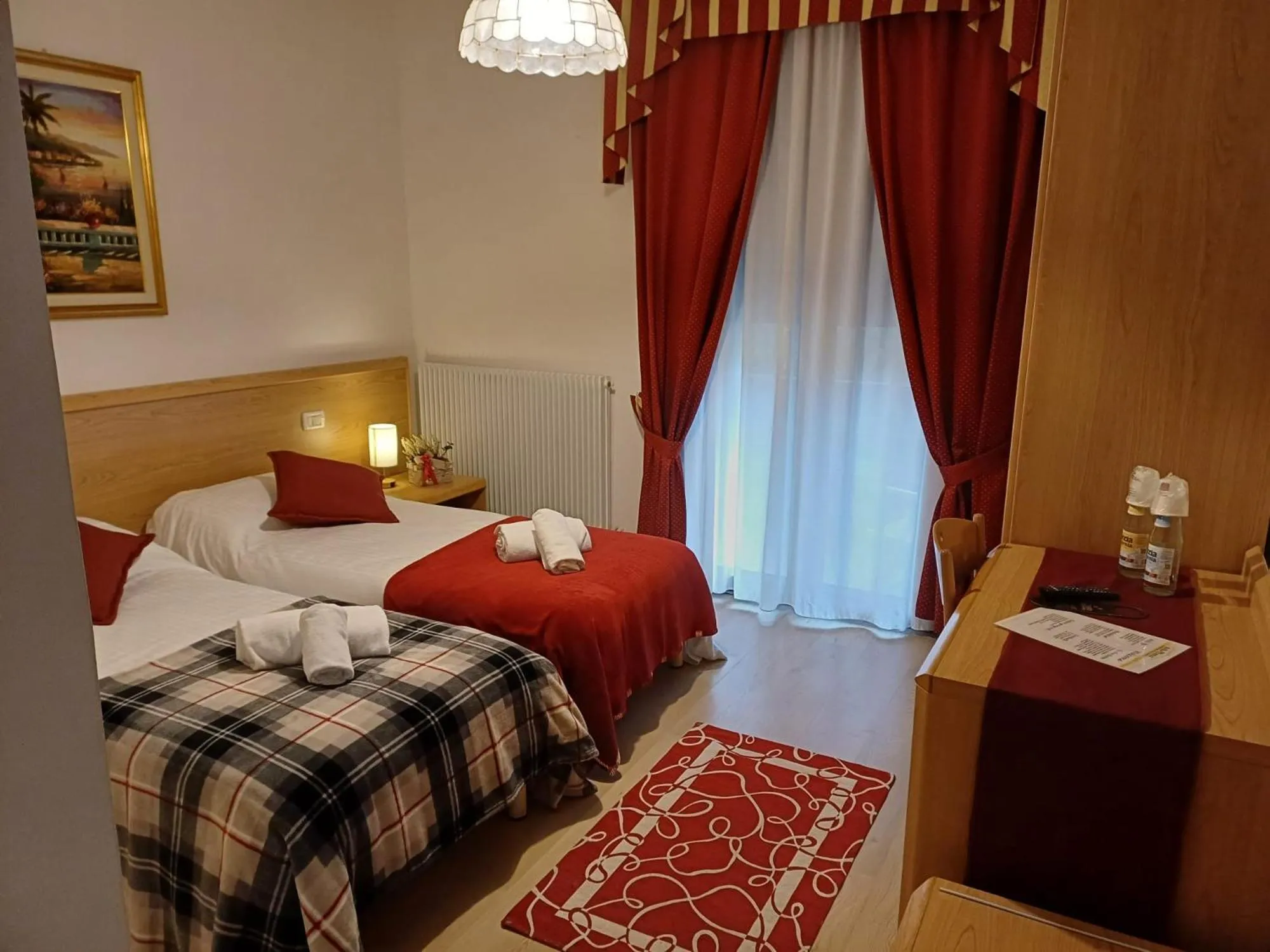 Bed in Albergo Dalla Mena