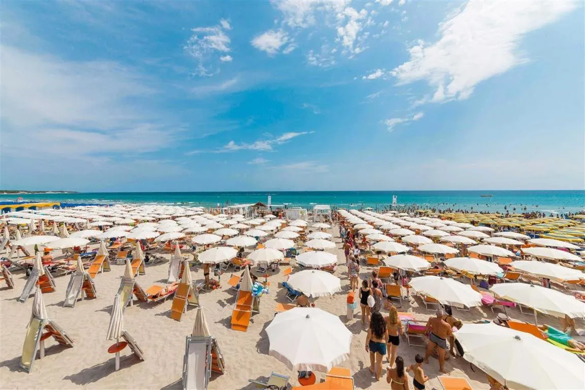 Beach in Nicolaus Club Alimini Smile