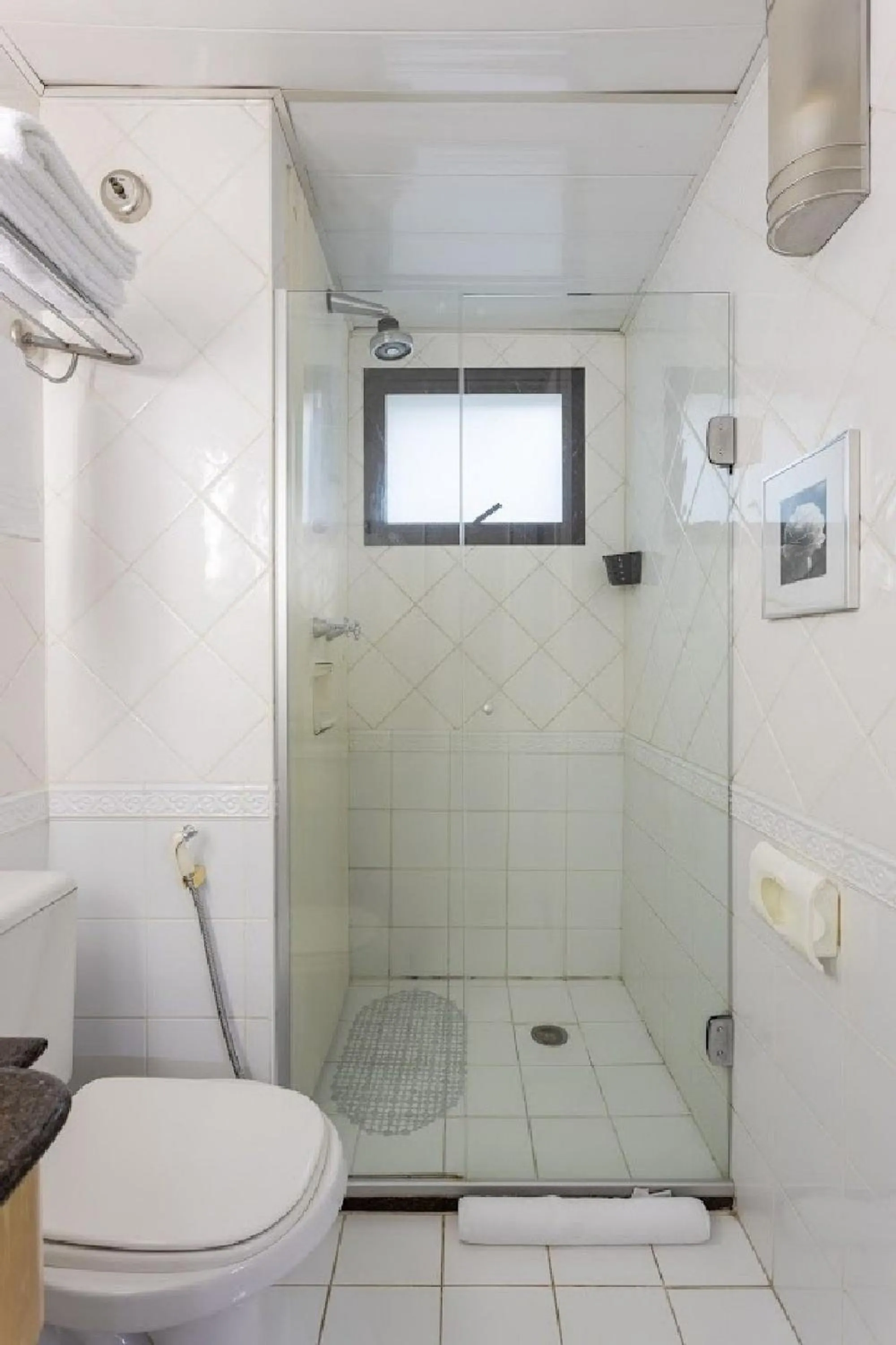 Toilet in Kaza Noah The Universe Paulista Bela Vista