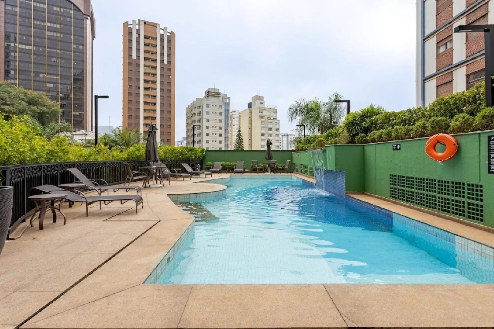 Pool view in Kaza Noah The Universe Paulista Bela Vista