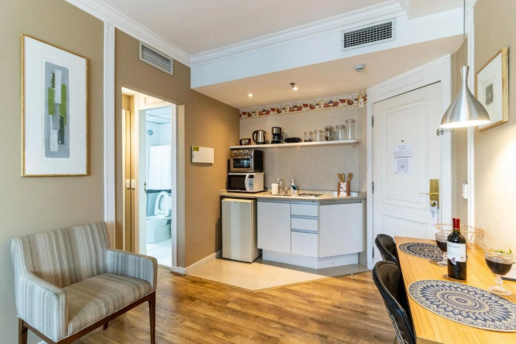 Kitchen or kitchenette in Kaza Noah The Universe Paulista Bela Vista