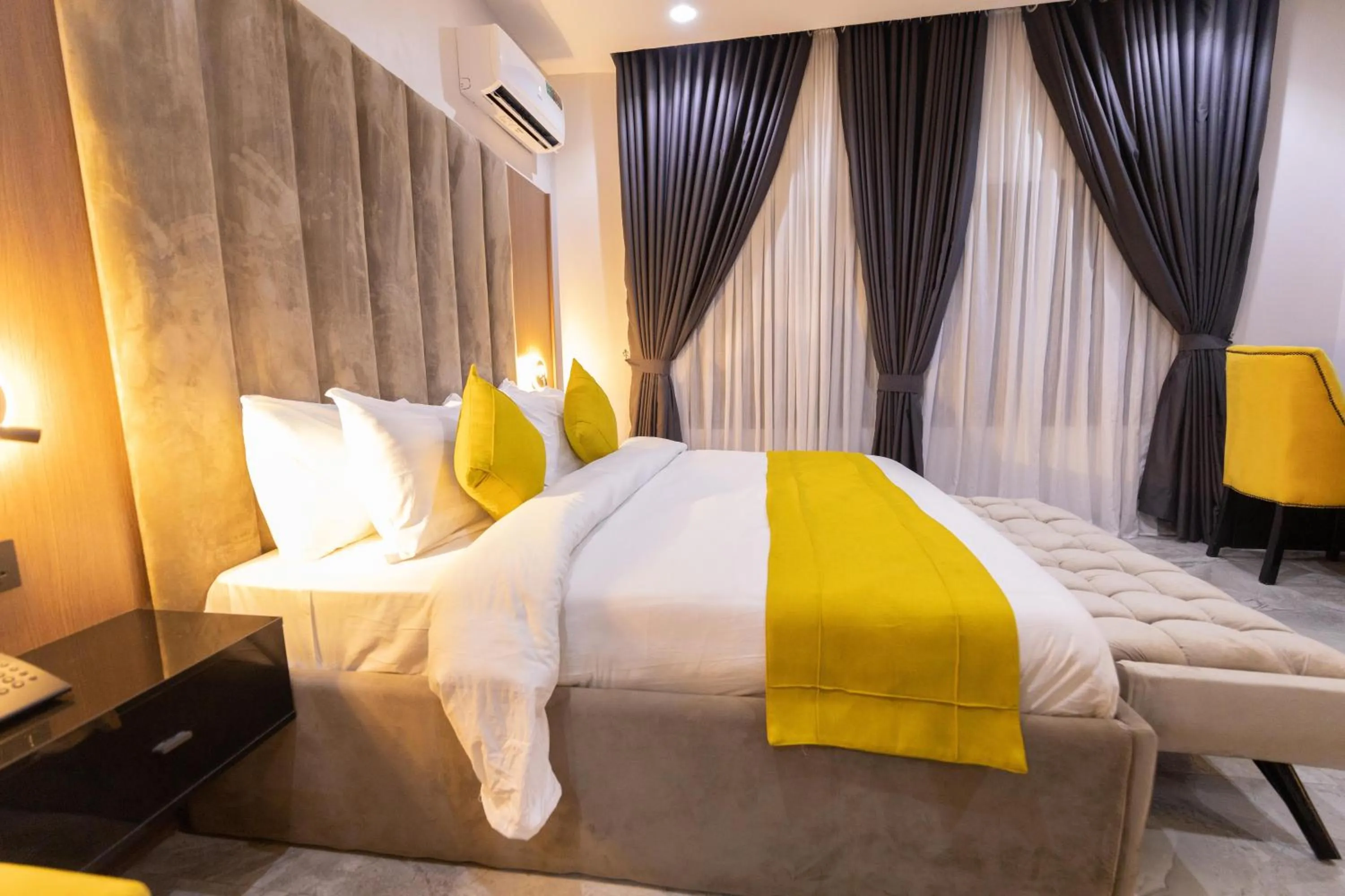 Bed in Tranquila Hotels and Suites Abuja