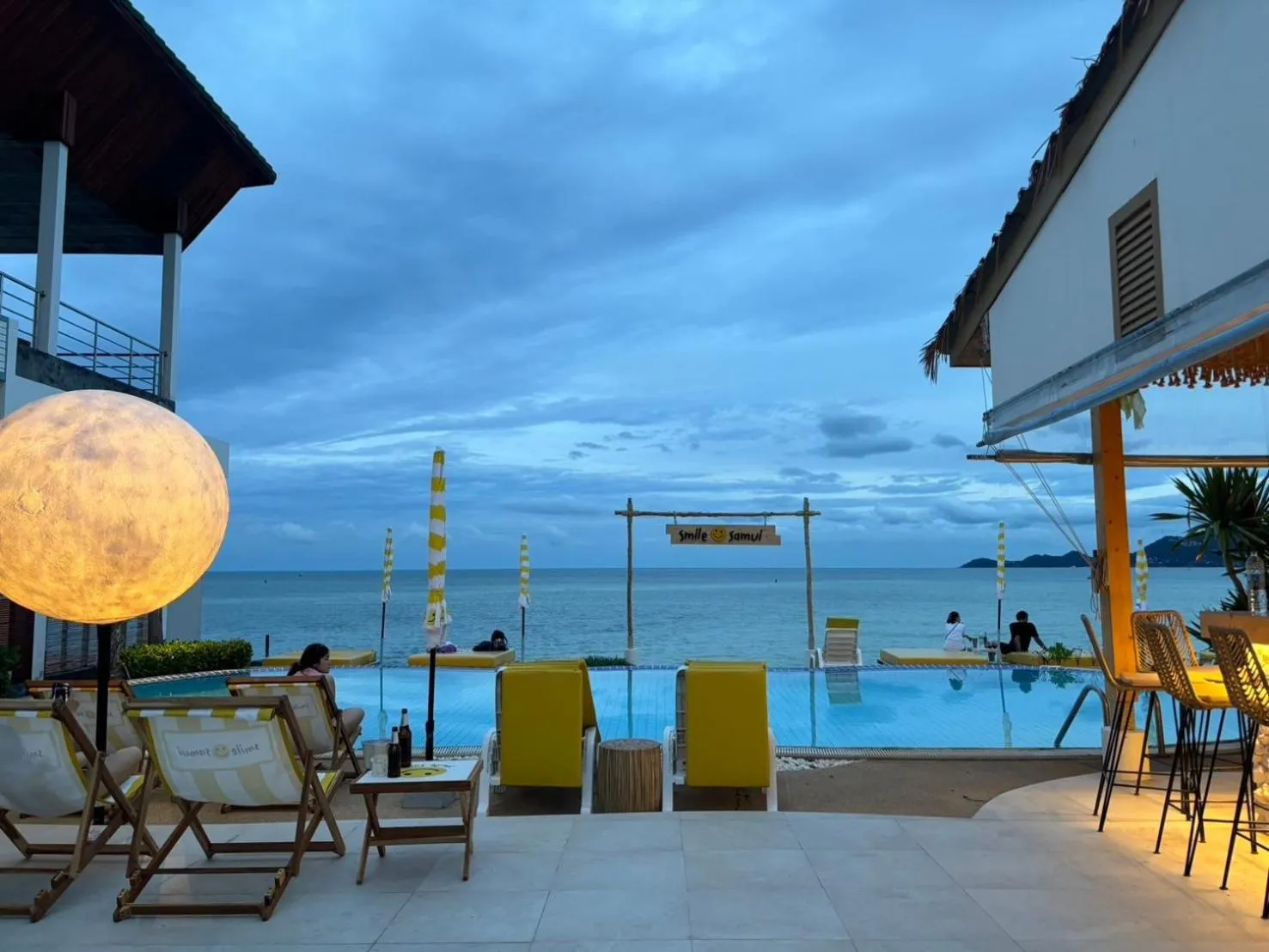 Property building in Smile Samui Chaweng Beach Front Resort