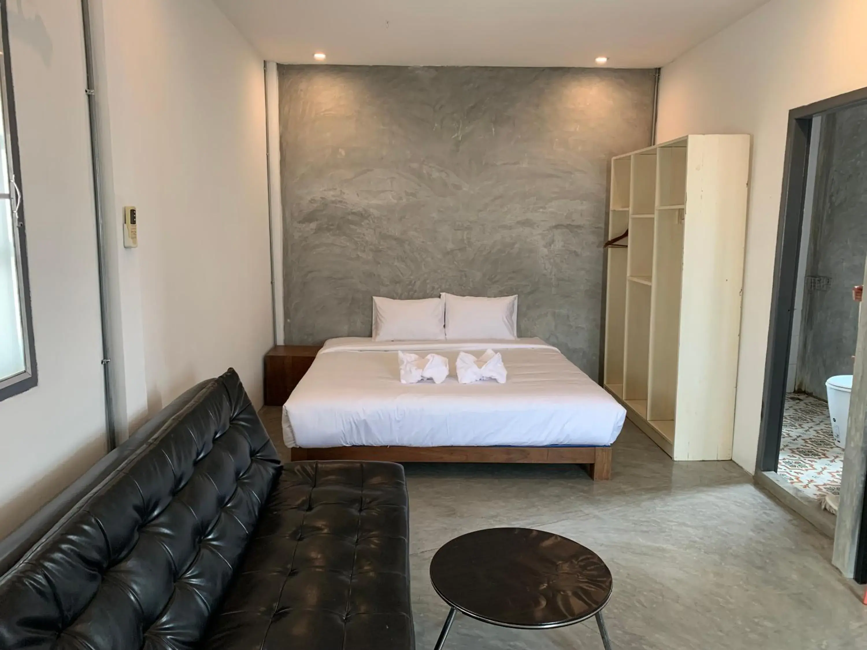 Deluxe Double Room in La nuit de laos Deluxe Double Room in La nuit de laos