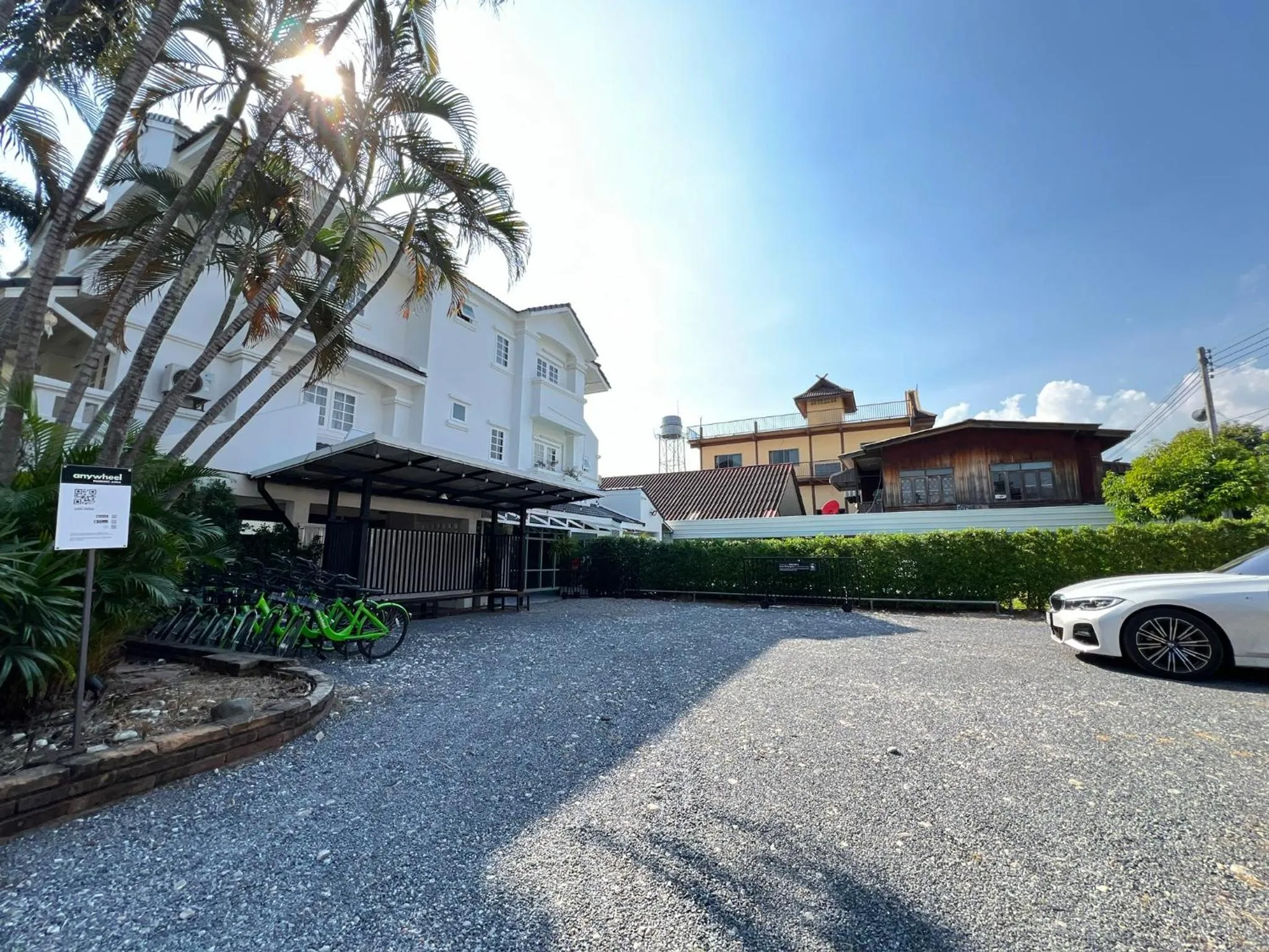 Property building in Mini-Me HUBS, Charm Suites & Pool in Old City