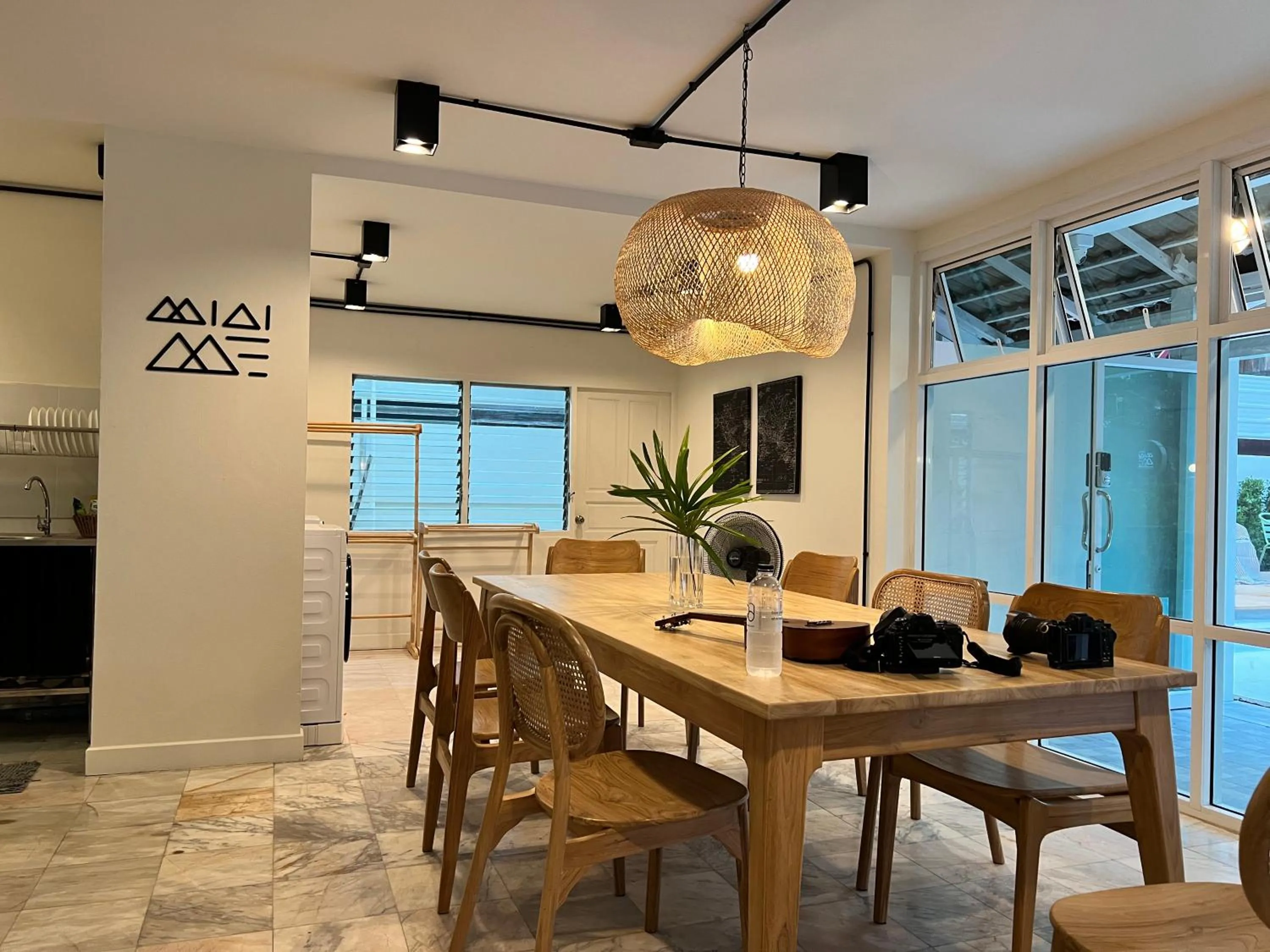 Dining area in Mini-Me HUBS, Charm Suites & Pool in Old City