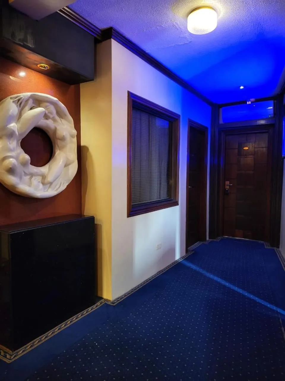 Decorative detail, Bed in Fields Palace Hotel