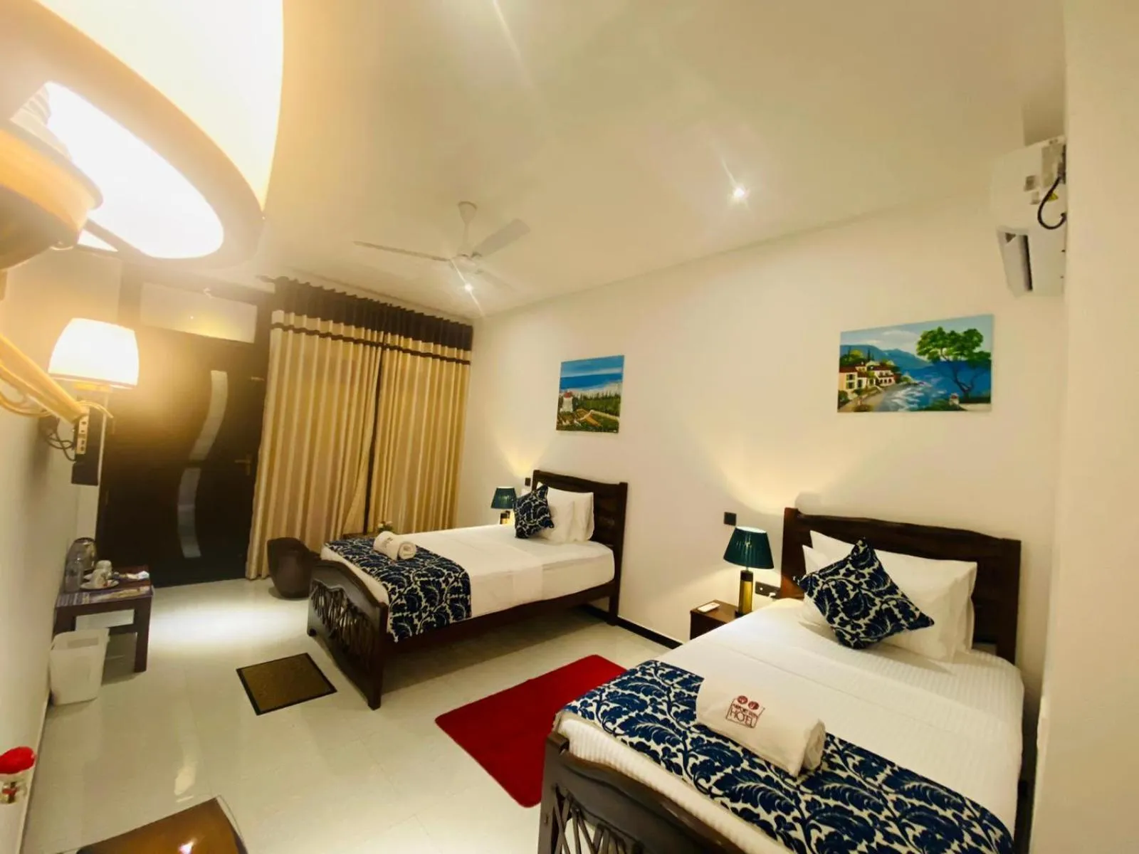 Bedroom, Bed in Airport Faith Hotel