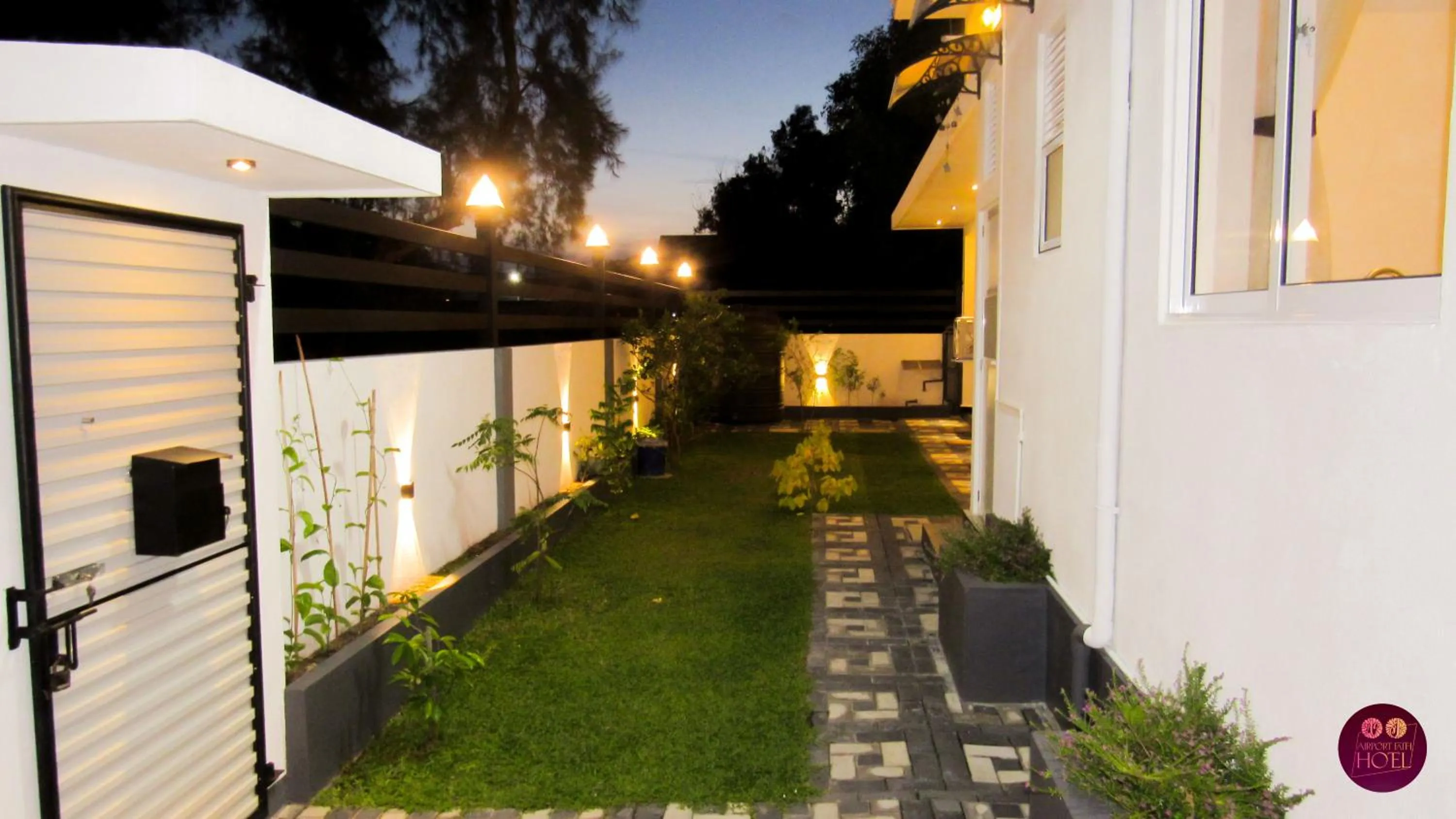 Night in Airport Faith Hotel