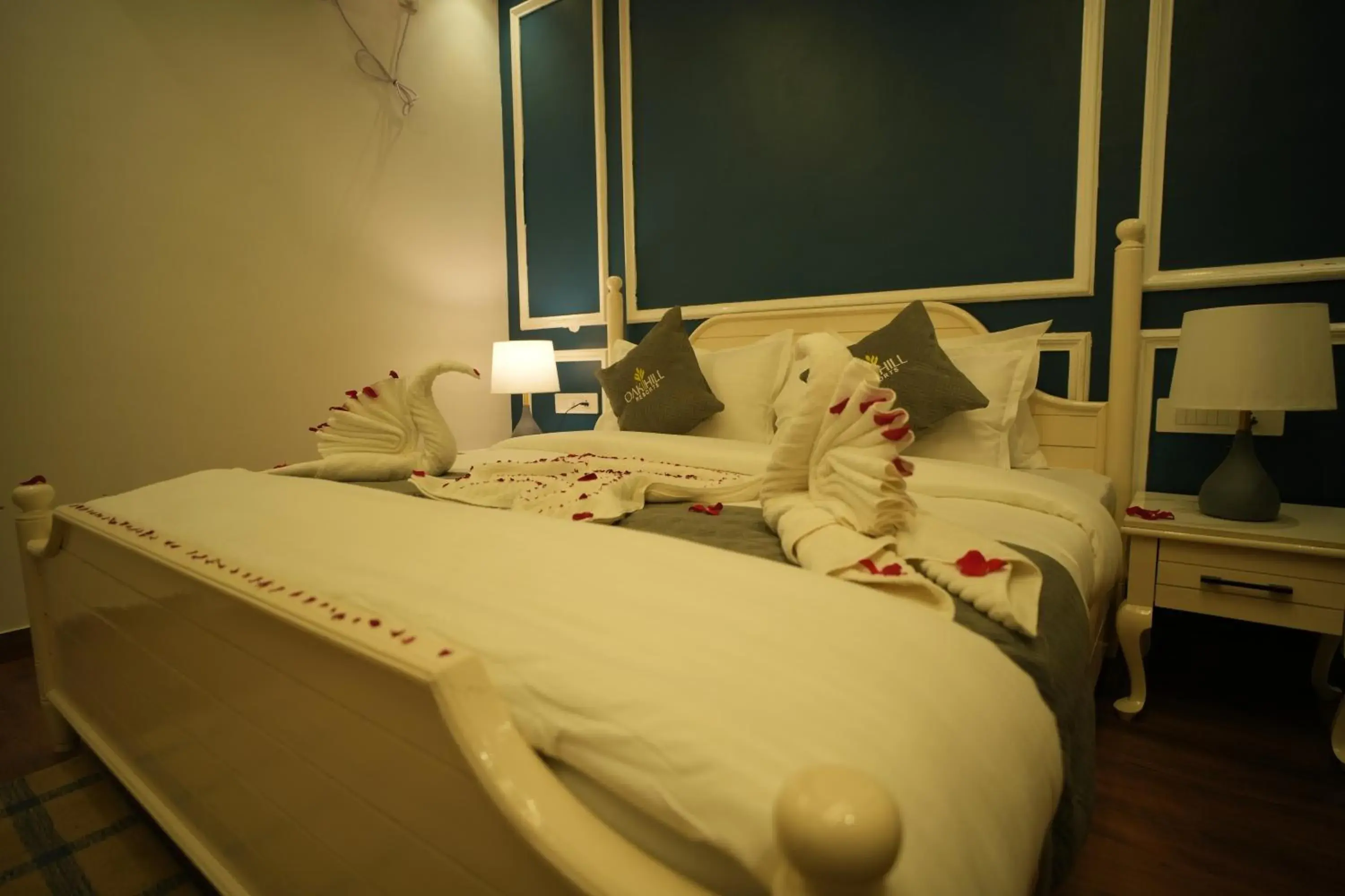 Bedroom, Bed in Oakhill Resorts Bedroom, Bed in Oakhill Resorts