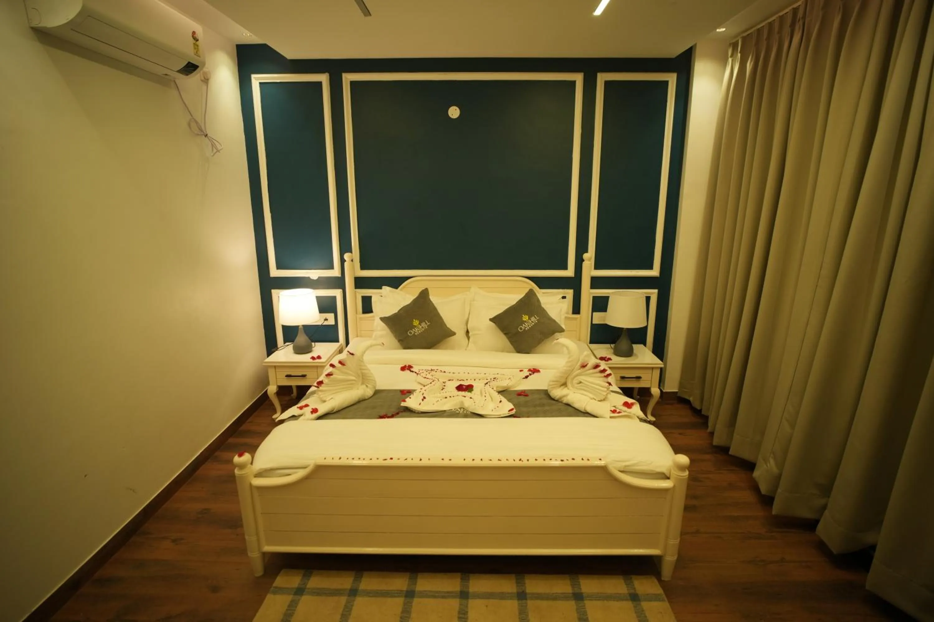 Bed in Oakhill Resorts