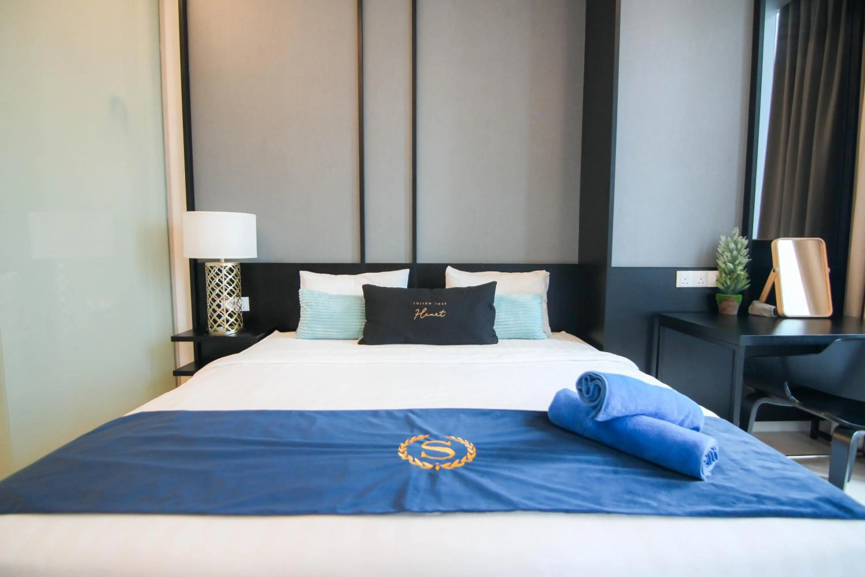 Bed in Tropicana The Residences KLCC, Premium