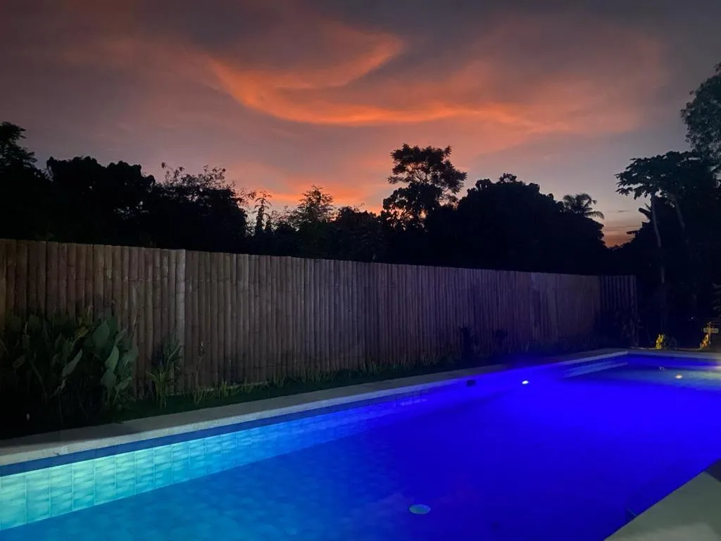 Swimming pool in Malipaj Apartments