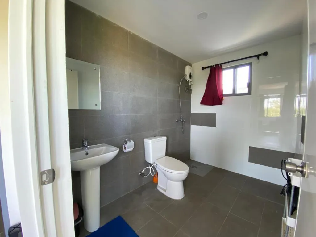 Bathroom in Malipaj Apartments