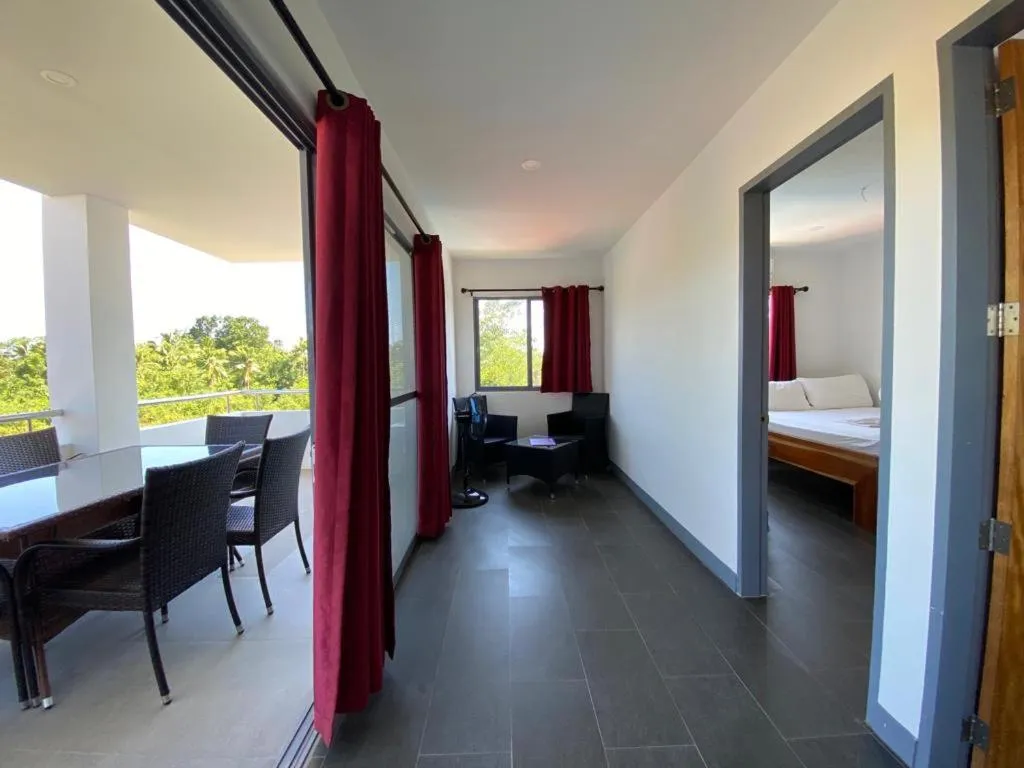 Inner courtyard view, Bed in Malipaj Apartments