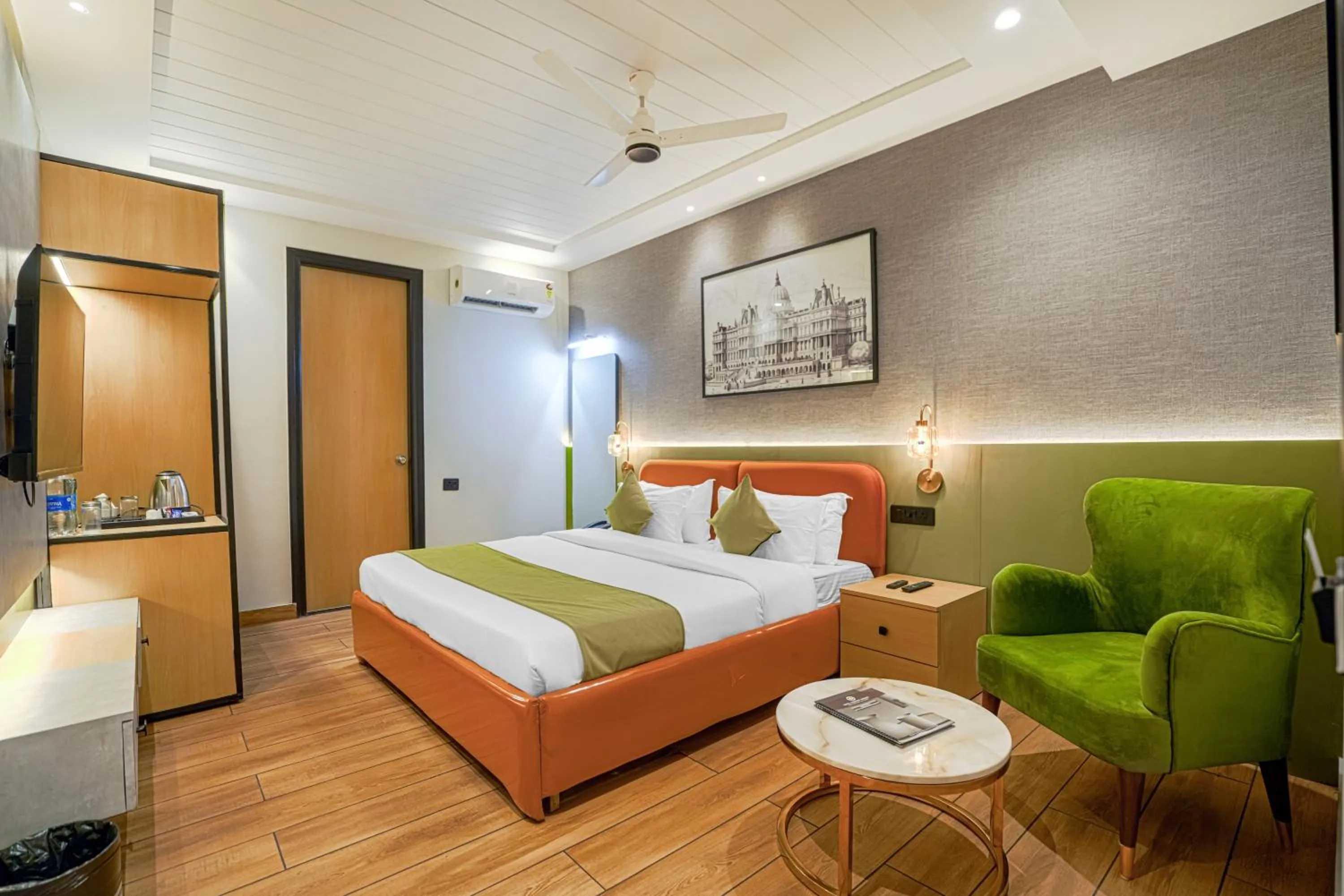 Bed in Hotel Highway Greens Near VR Punjab Mall Airport Road Mohali Chandigarh